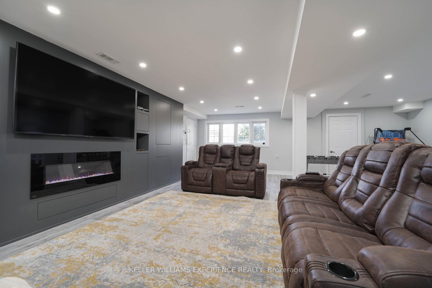 Photo 37 of 27 Willow fern Drive, Barrie, Ardagh — HOMEH