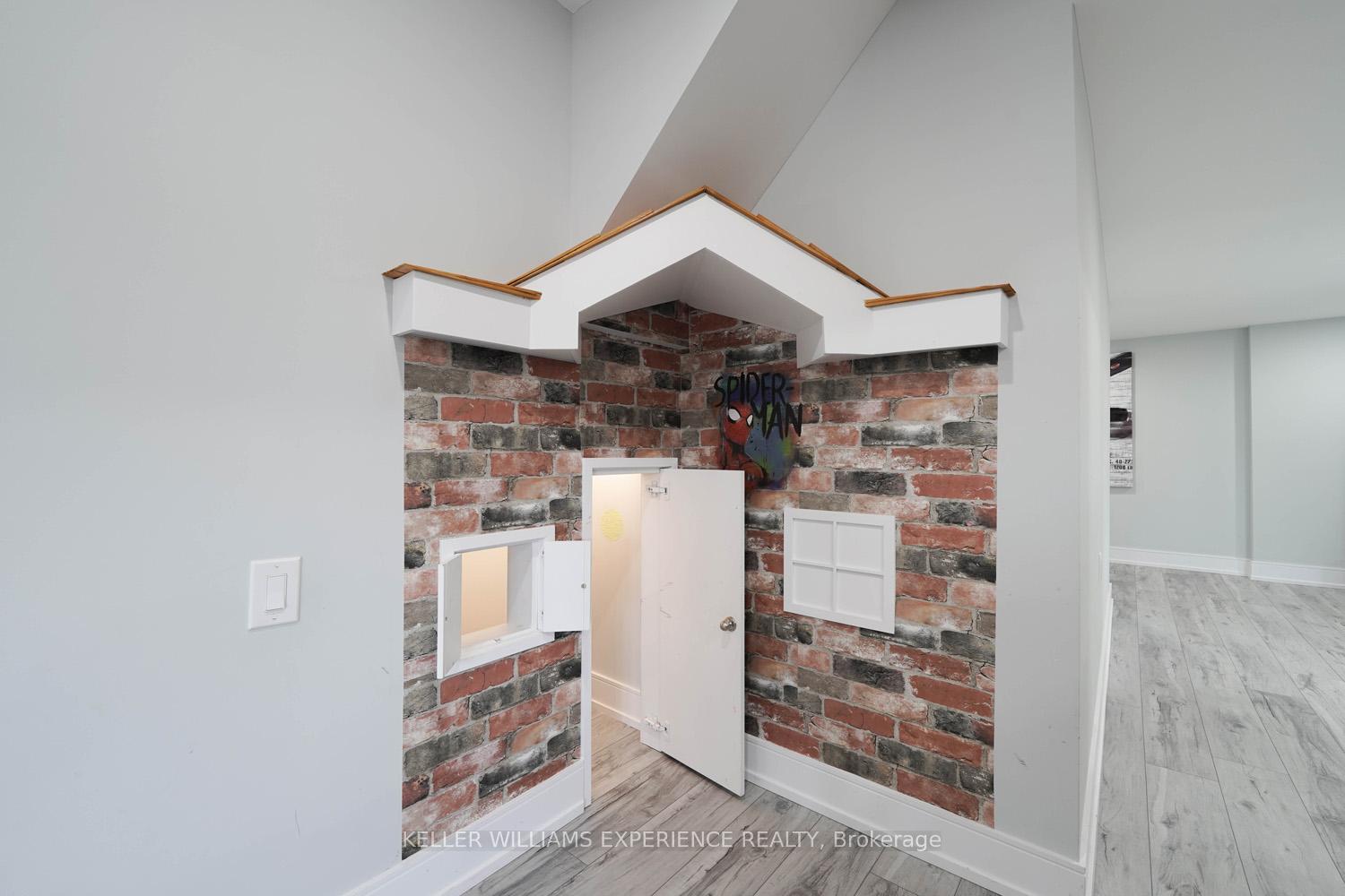 Photo 38 of 27 Willow fern Drive, Barrie, Ardagh — HOMEH