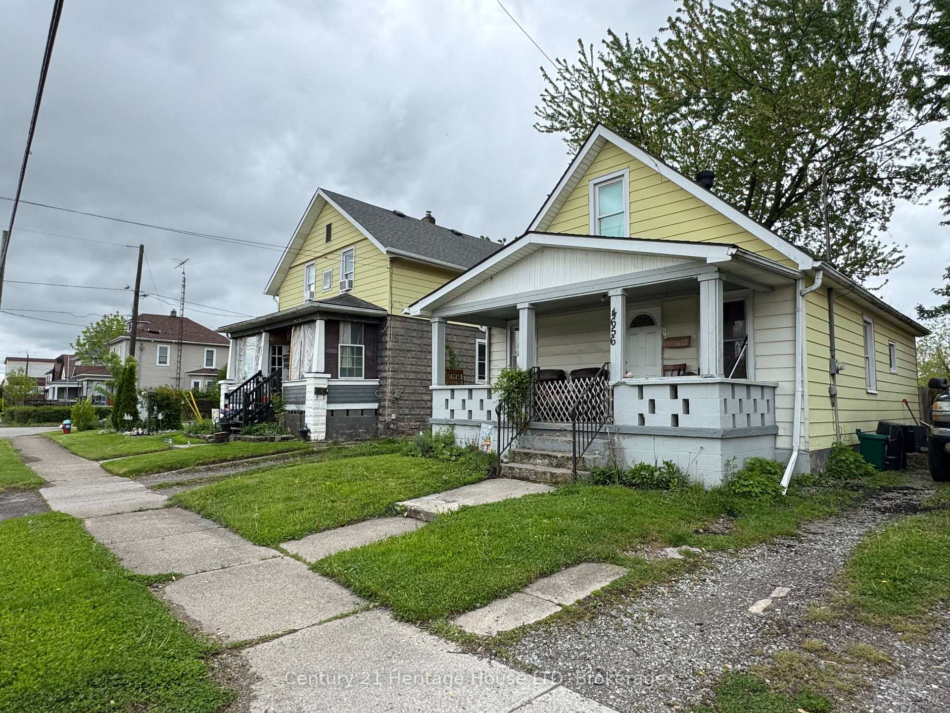 Photo 2 of 4648 Ferguson Street, Niagara Falls, Downtown — HOMEH