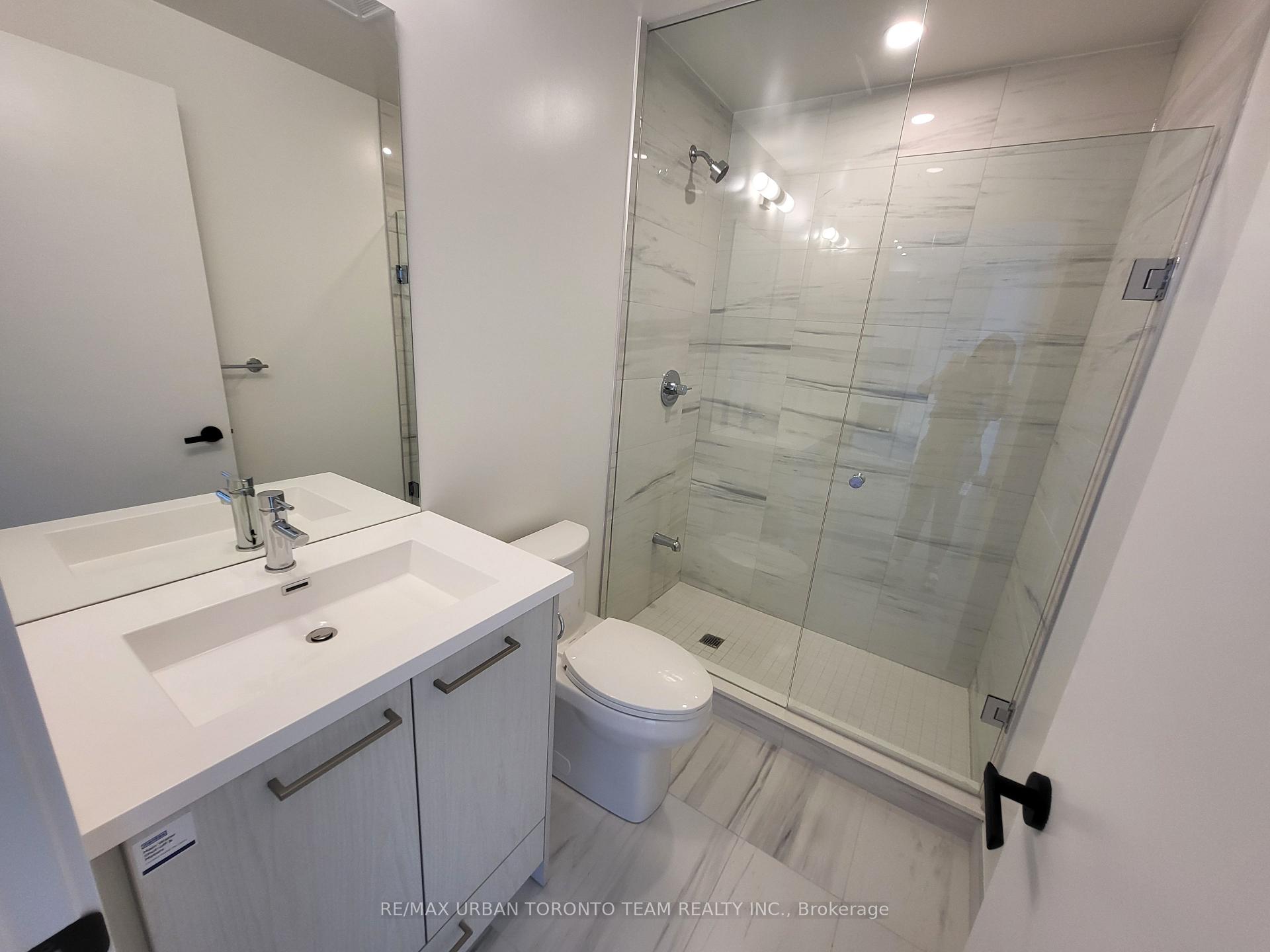 Photo 9 of Unit 1605, 28 Interchange Way, Vaughan, Vaughan Corporate Centre — HOMEH