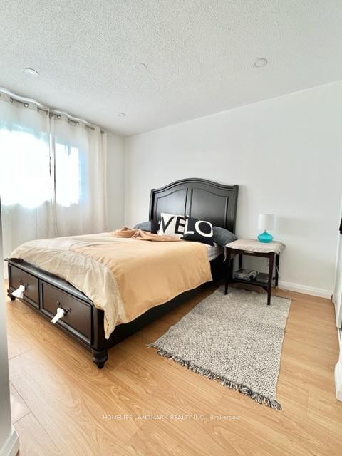 Photo 5 of 86 Coleman Drive E, Barrie, Edgehill Drive — HOMEH