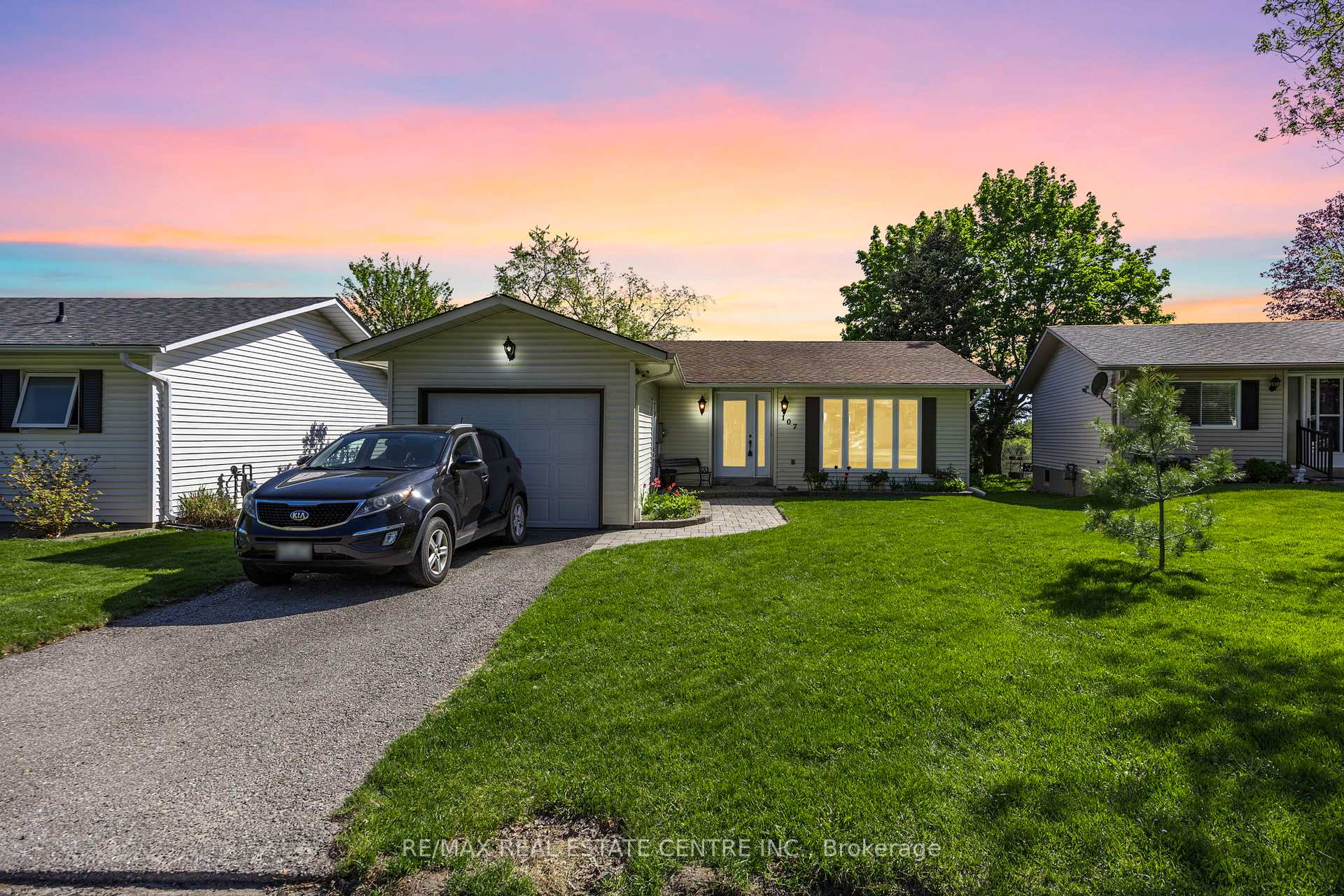 Photo 26 of 107 Tecumseth Pines Drive, New Tecumseth, Rural New Tecumseth — HOMEH