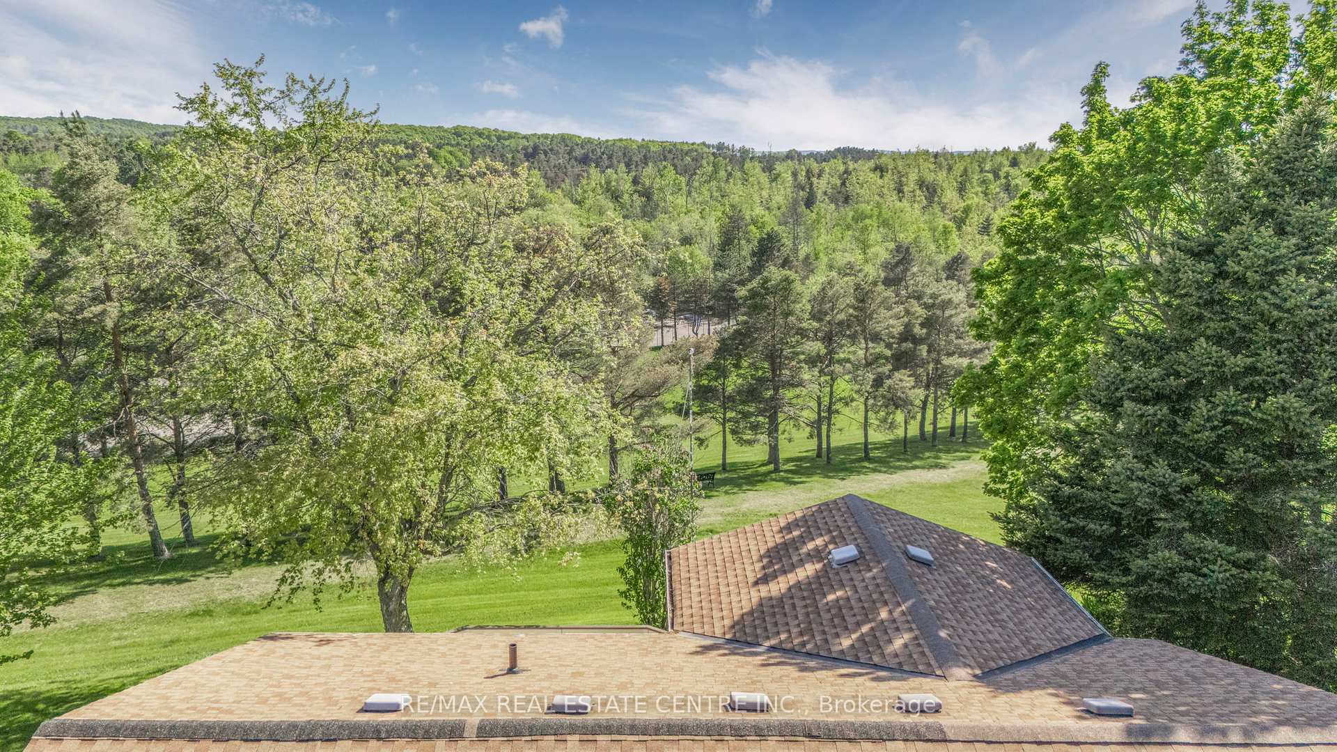 Photo 32 of 107 Tecumseth Pines Drive, New Tecumseth, Rural New Tecumseth — HOMEH