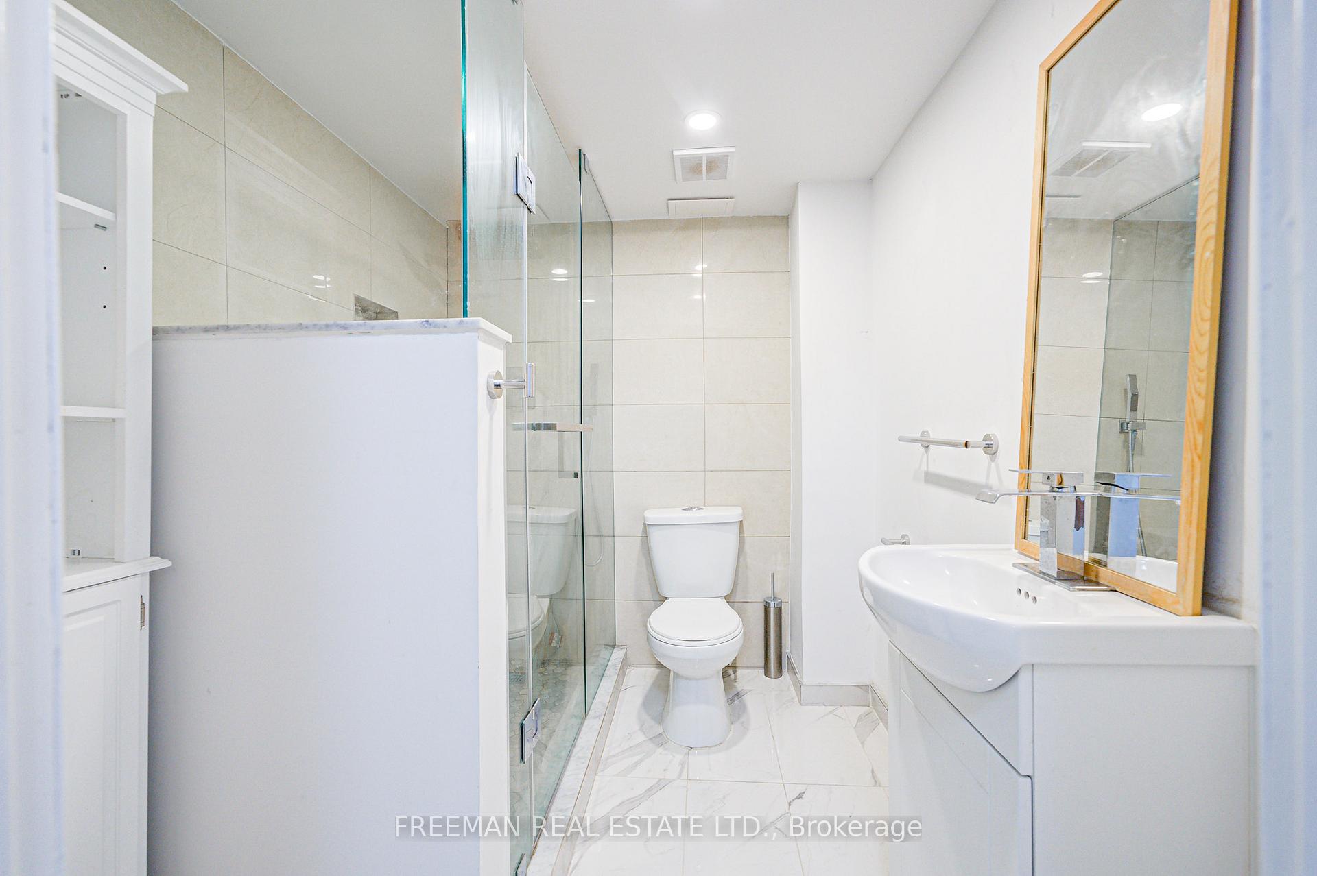 Photo 3 of Unit Room 1, 16 Carey Crescent, Markham, Milliken Mills West — HOMEH