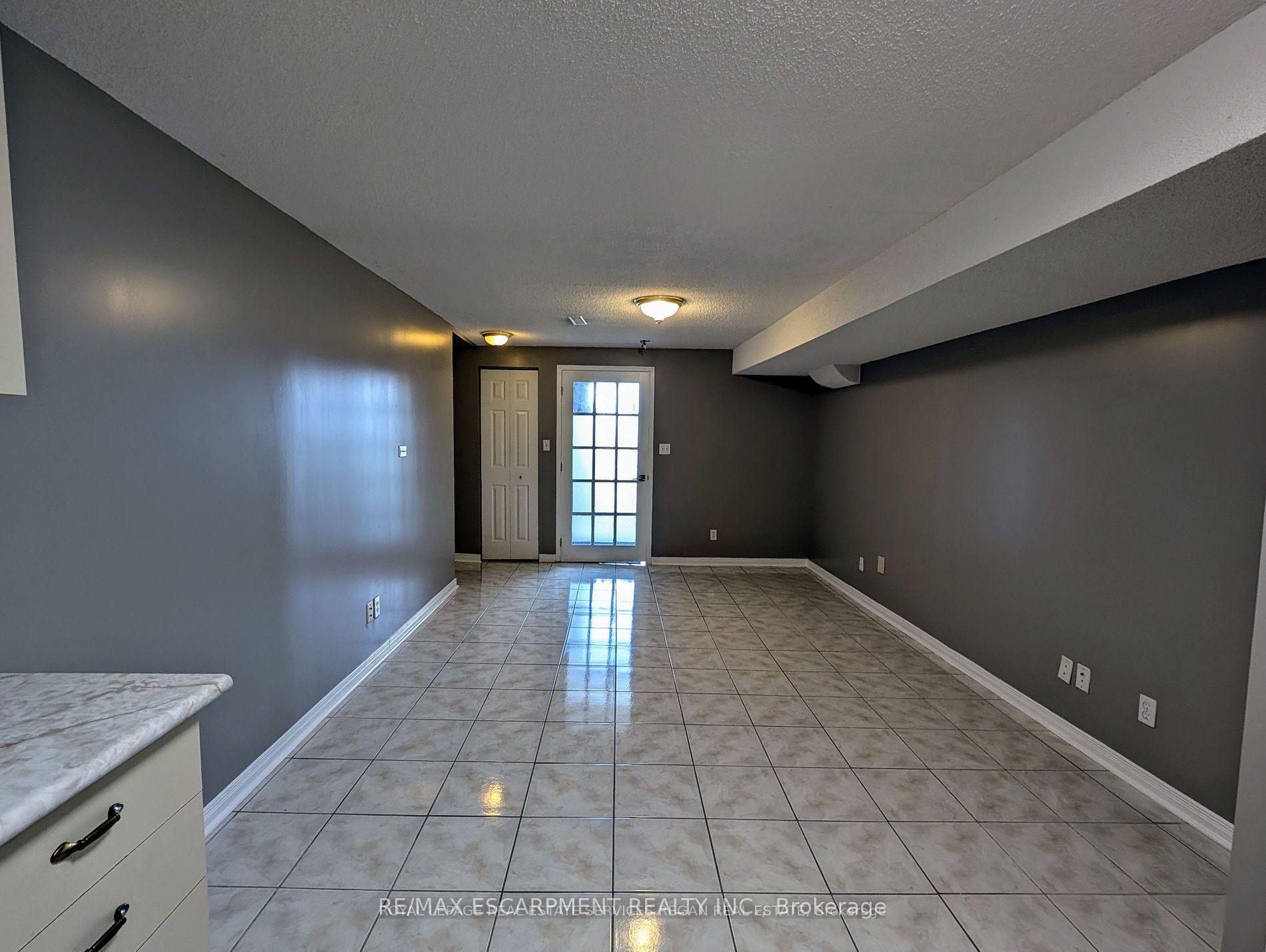 Photo 2 of Unit BSMT, 56 Moorehead Crescent, Brampton, Heart Lake East — HOMEH