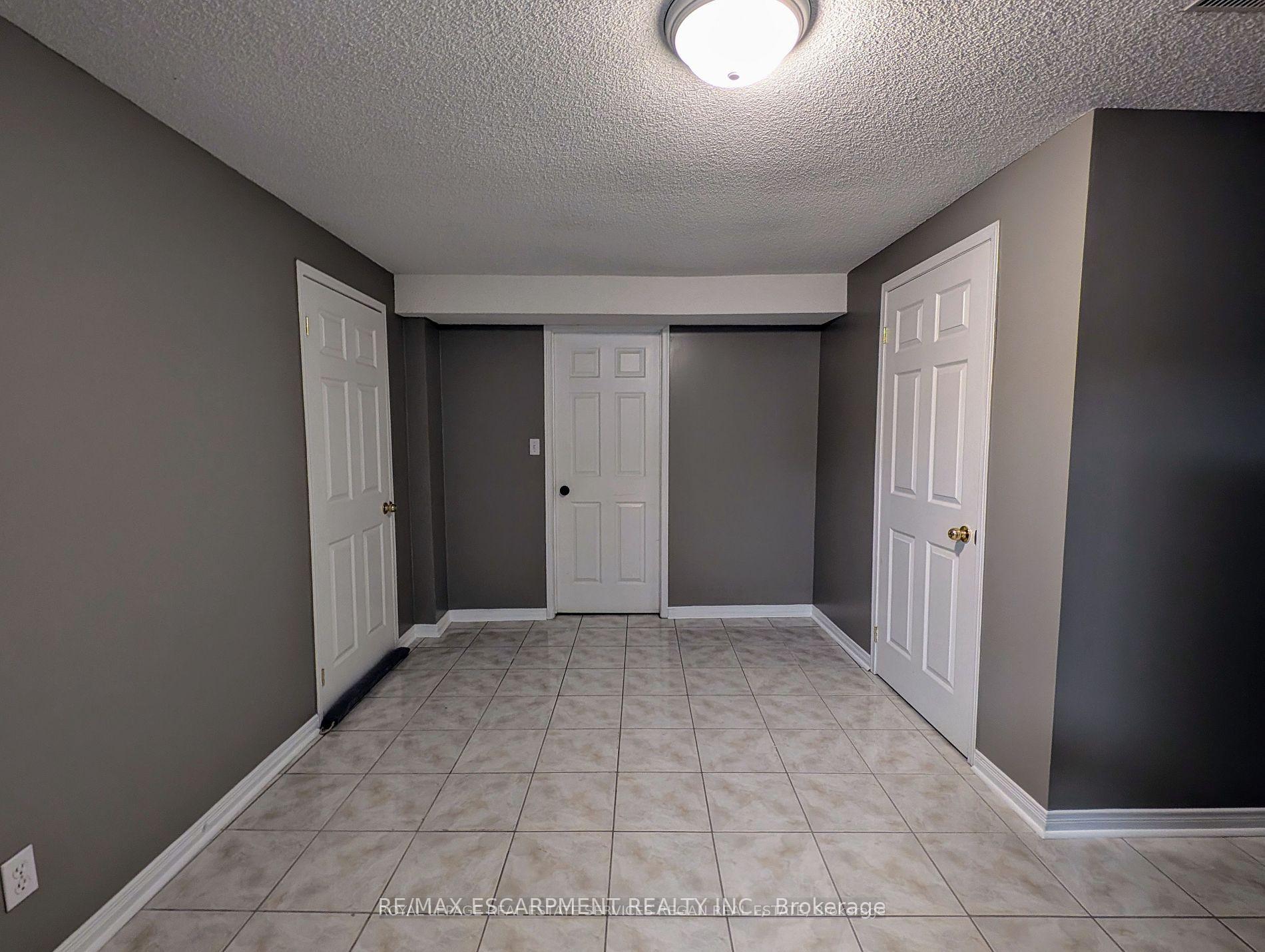 Photo 9 of Unit BSMT, 56 Moorehead Crescent, Brampton, Heart Lake East — HOMEH