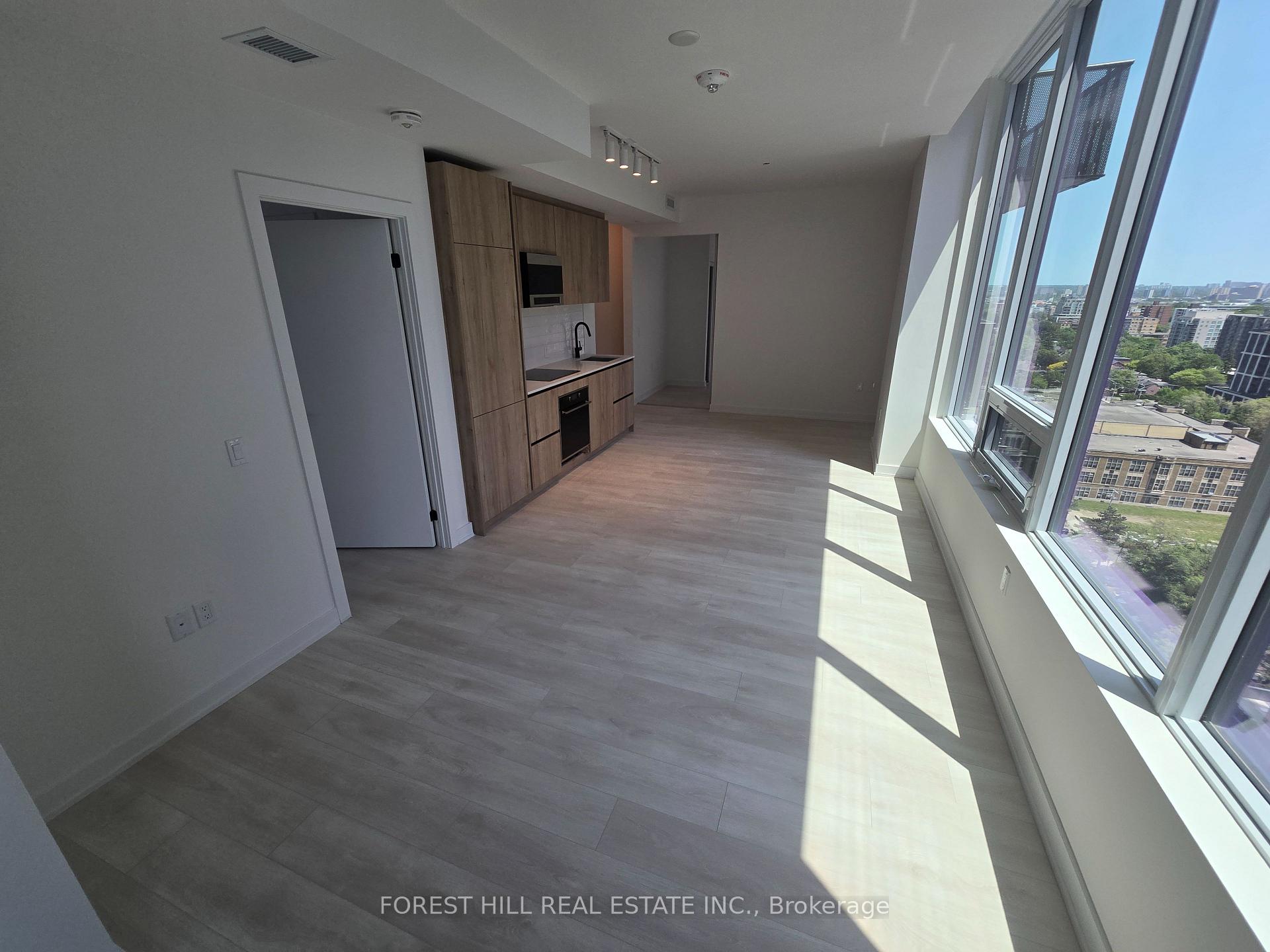 Photo 3 of Unit 1902, 117 Broadway Avenue, Toronto, Mount Pleasant West — HOMEH