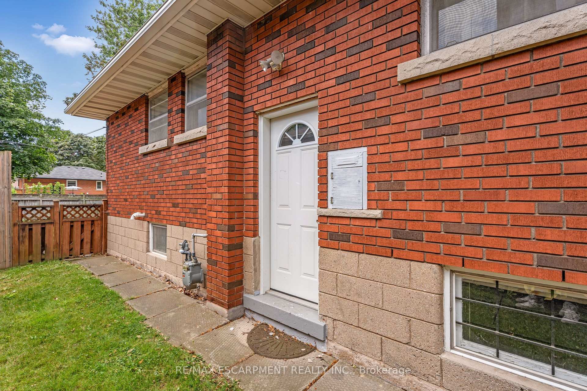 Photo 23 of 165 West 27TH Street, Hamilton, Westcliffe — HOMEH