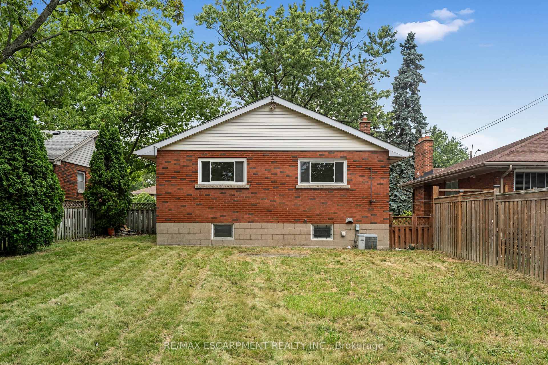 Photo 16 of 165 West 27TH Street, Hamilton, Westcliffe — HOMEH