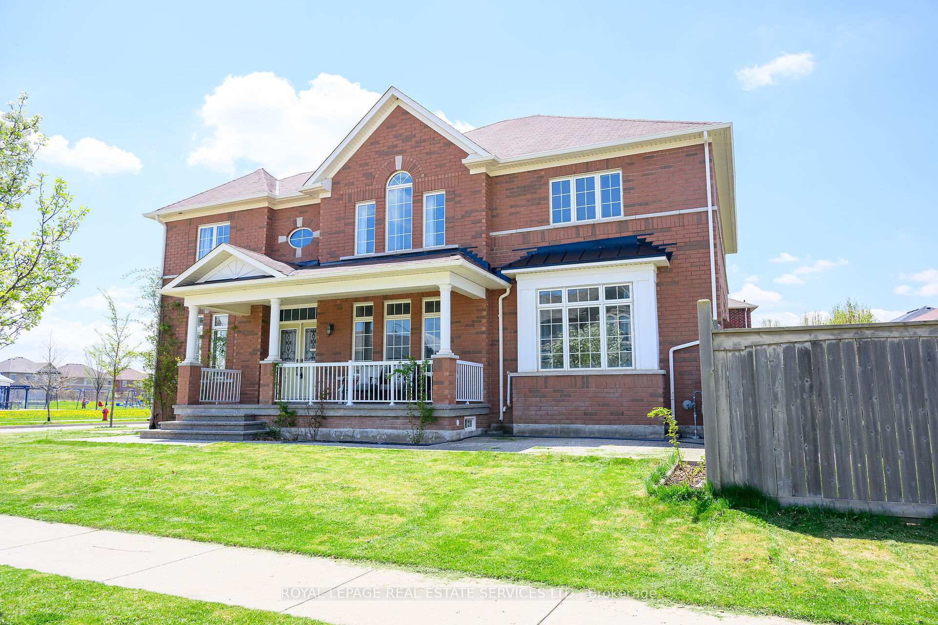 Front of 123 Attridge Crescent
