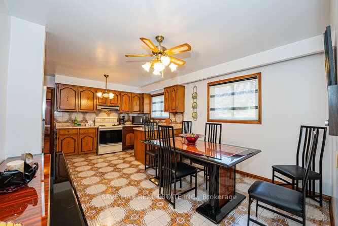 Photo 4 of 20 Bramhall Court, Brampton, Madoc — HOMEH