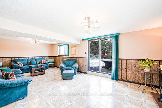 Photo 15 of 20 Bramhall Court, Brampton, Madoc — HOMEH