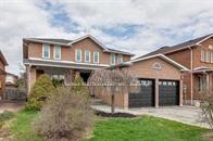 Photo 2 of Unit Bsmt, 50 Castlehill Road, Vaughan, Maple — HOMEH