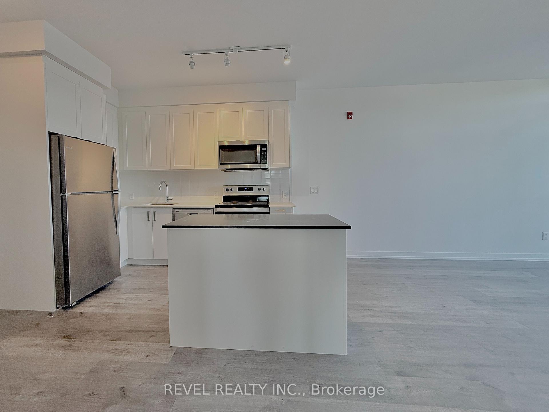 Photo 5 of Unit 208, 1010 Dundas Street E, Whitby, Pringle Creek — HOMEH