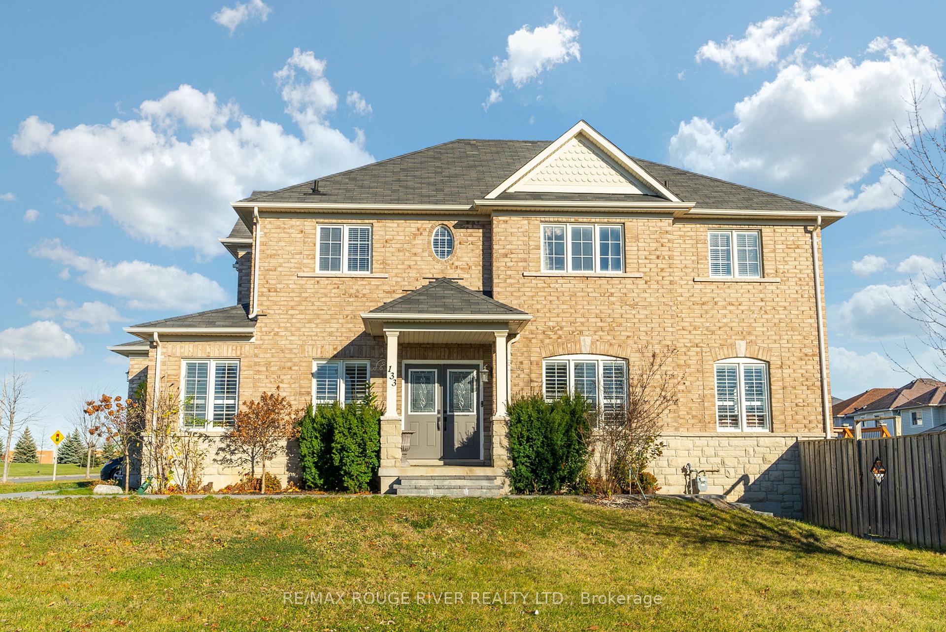Photo 5 of 133 Swindells Street, Clarington, Bowmanville — HOMEH