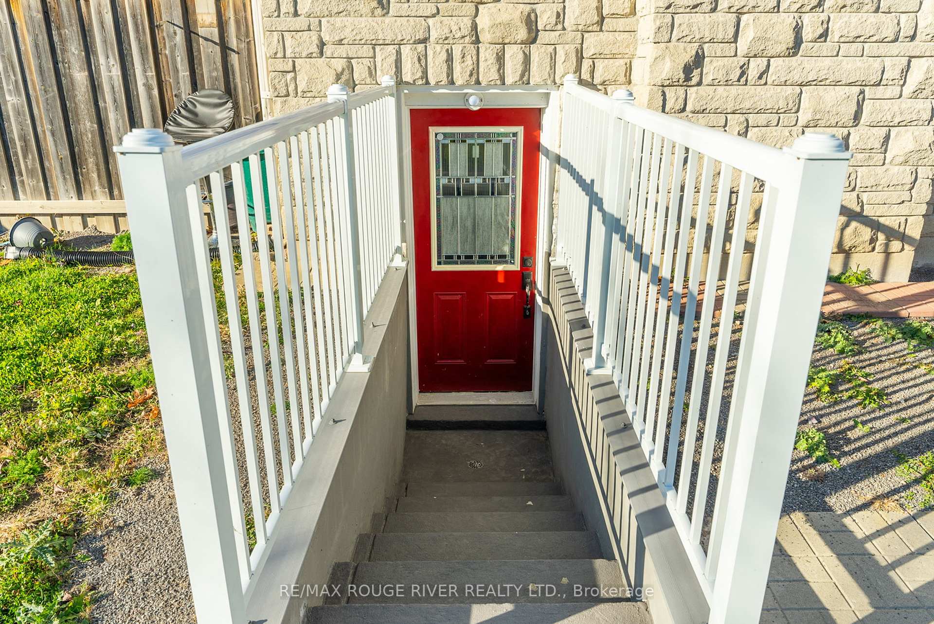 Photo 30 of 133 Swindells Street, Clarington, Bowmanville — HOMEH