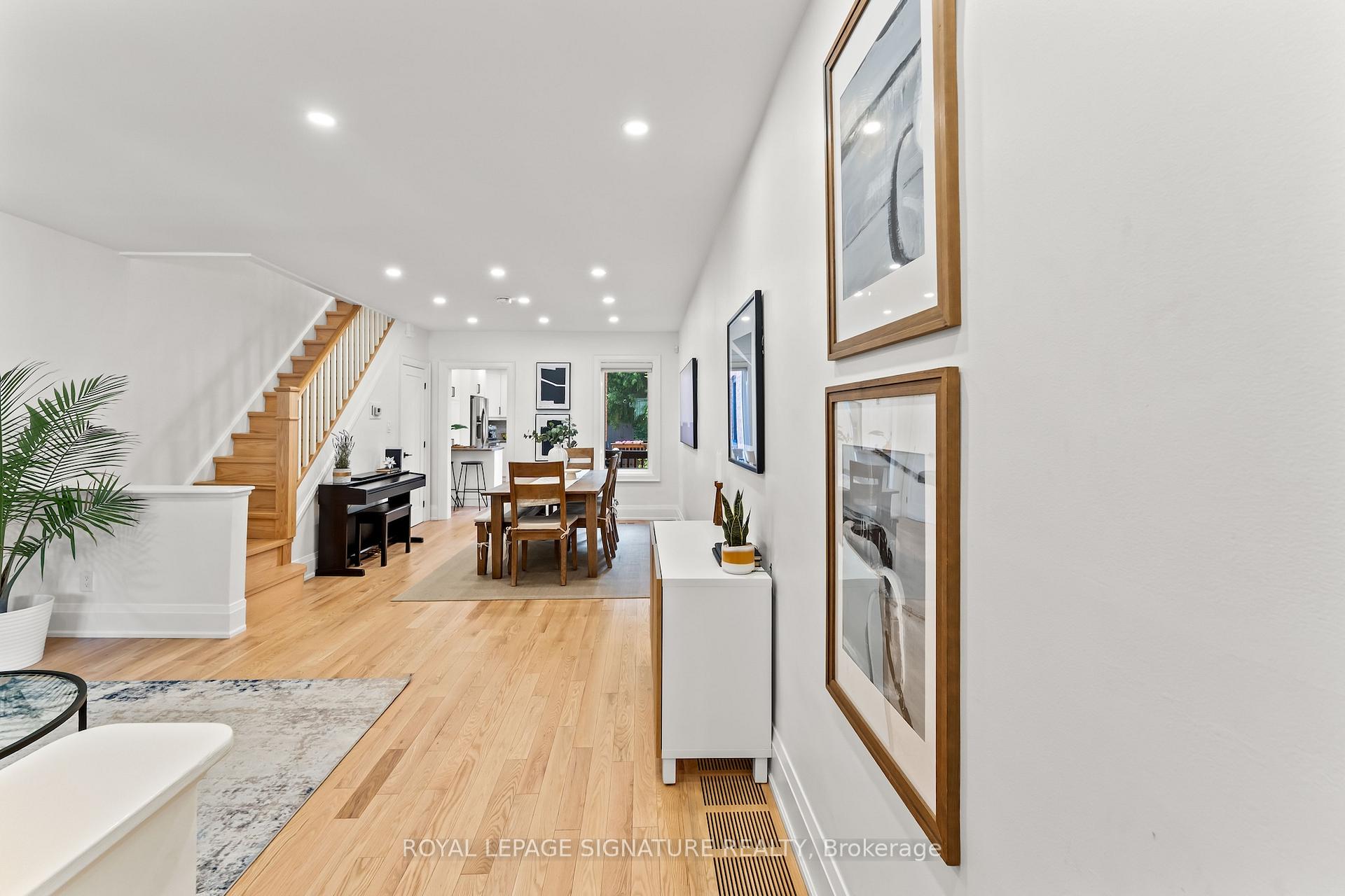 Photo 3 of 225 Bowood Avenue, Toronto, Lawrence Park North — HOMEH