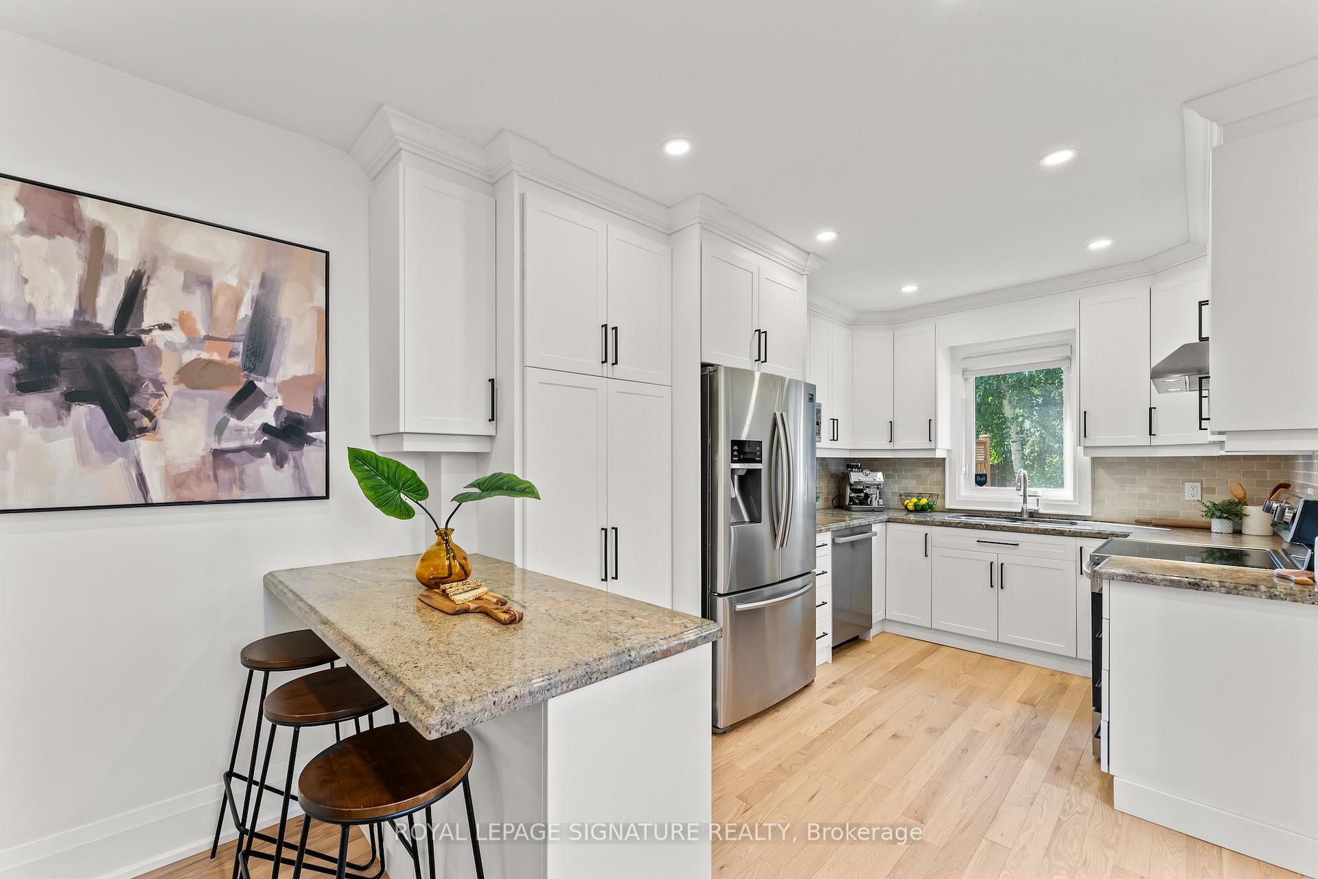 Photo 15 of 225 Bowood Avenue, Toronto, Lawrence Park North — HOMEH