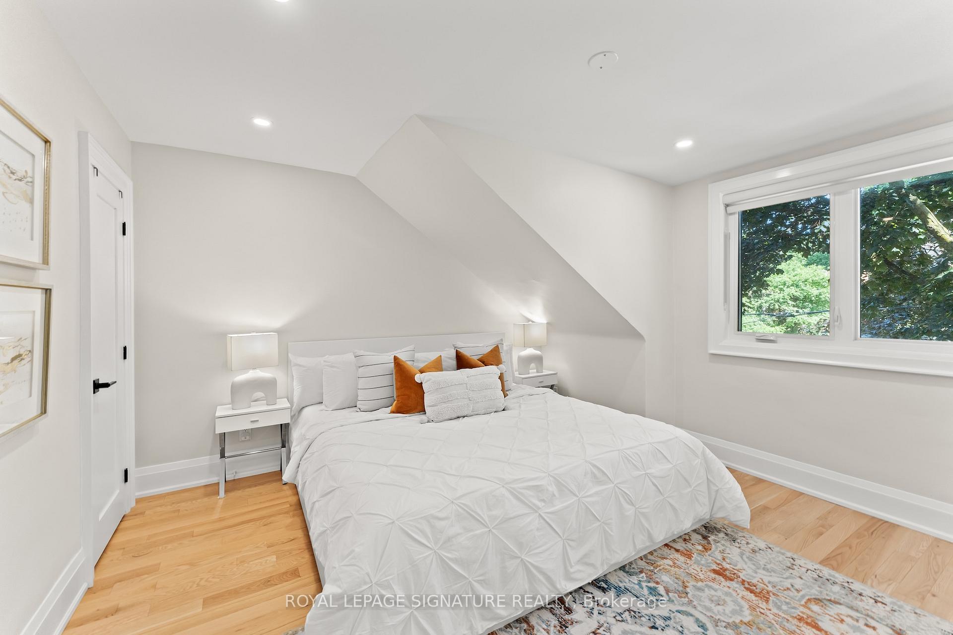 Photo 22 of 225 Bowood Avenue, Toronto, Lawrence Park North — HOMEH