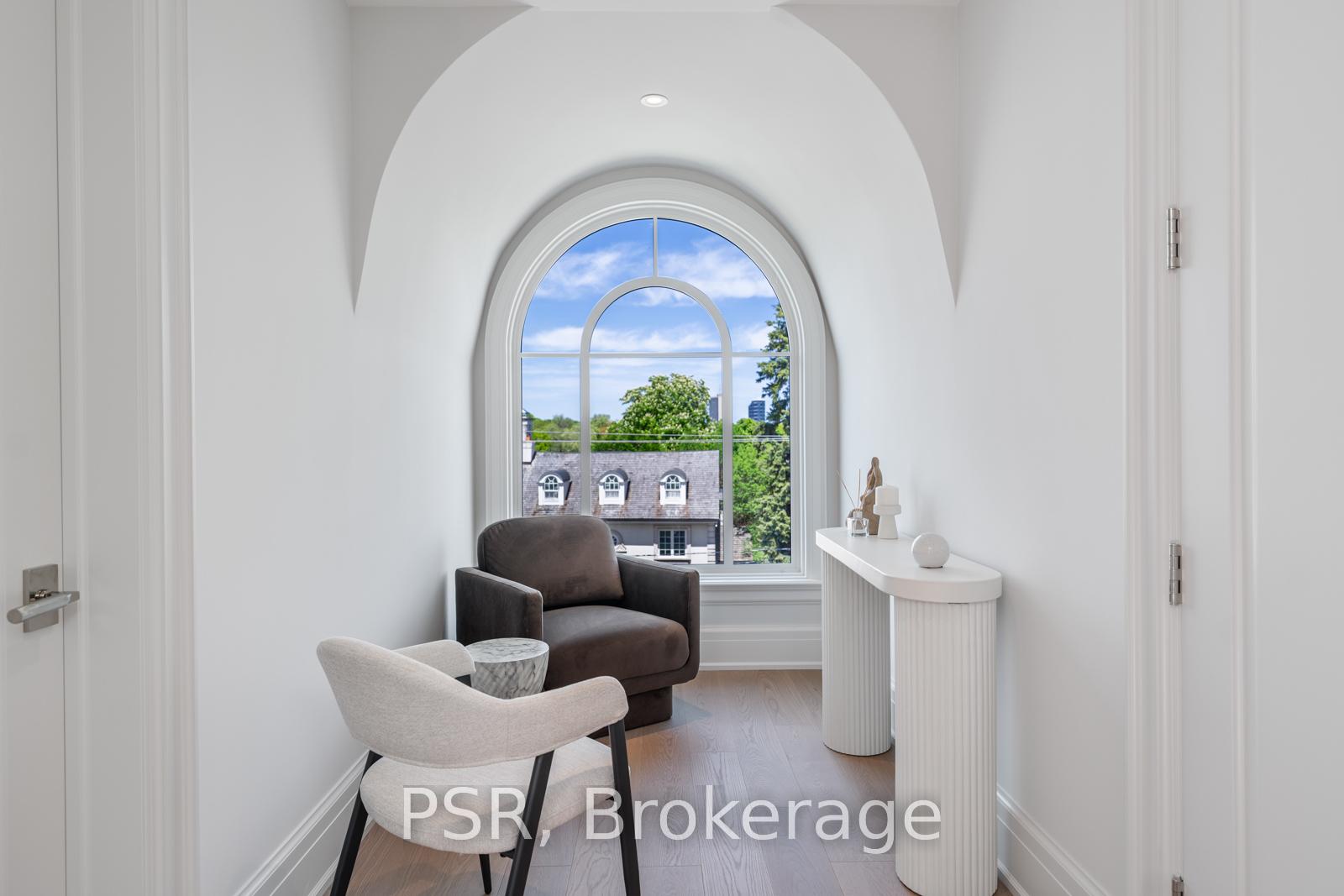 Photo 8 of 228 Dunvegan Road, Toronto, Forest Hill South — HOMEH
