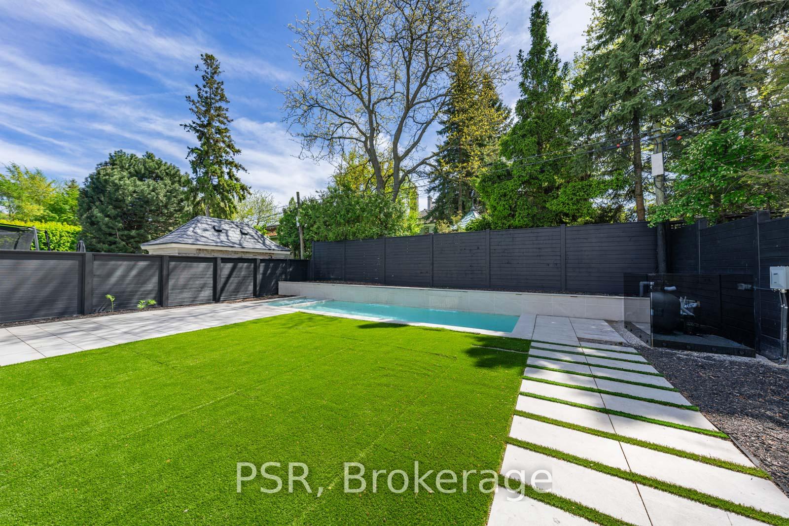 Photo 19 of 228 Dunvegan Road, Toronto, Forest Hill South — HOMEH