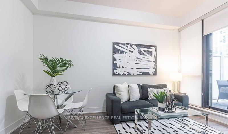 Photo 8 of Unit 205, 2908 Highway 7, Vaughan, Concord — HOMEH