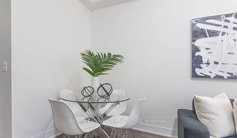 Photo 13 of Unit 205, 2908 Highway 7, Vaughan, Concord — HOMEH