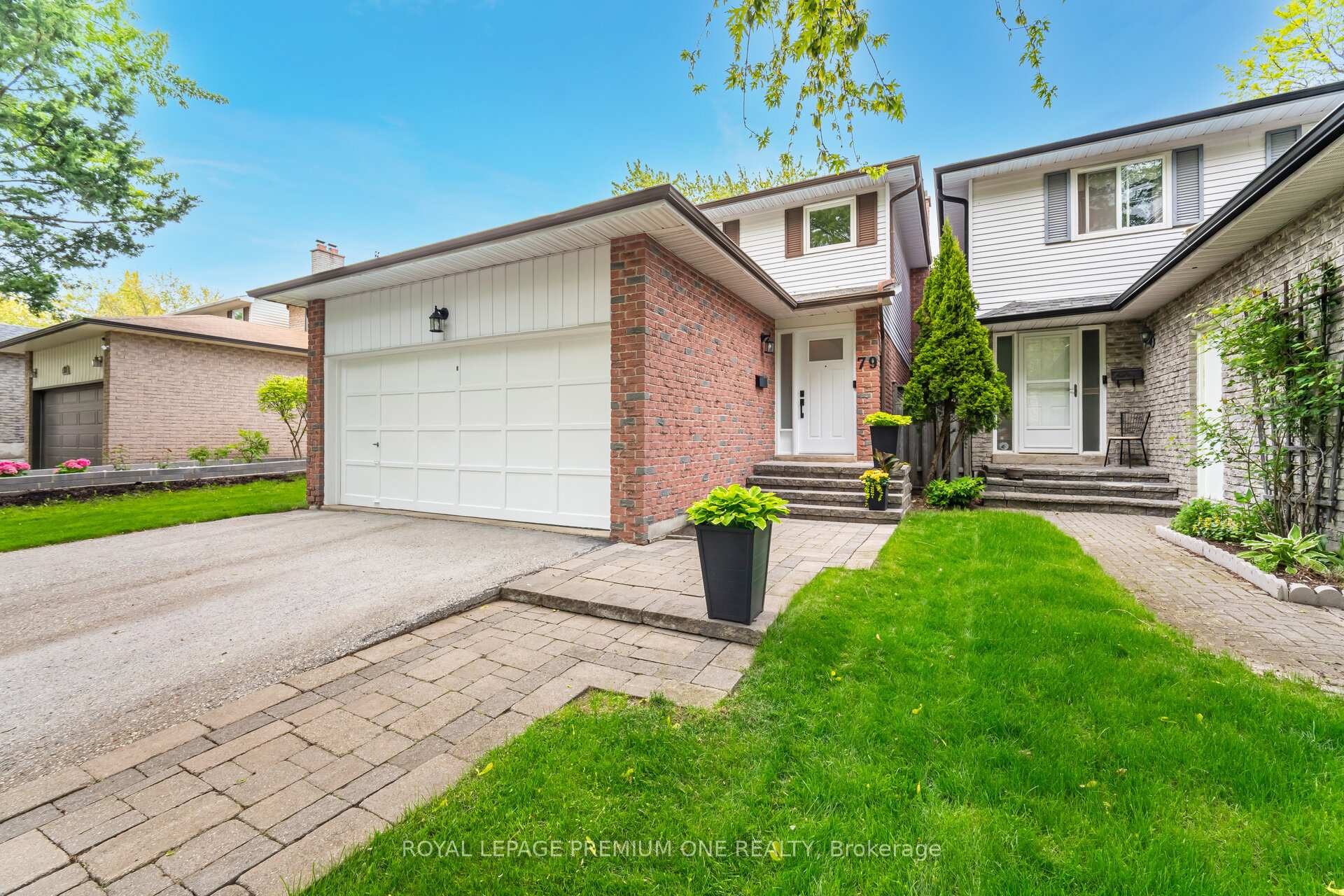 Photo 15 of 79 Bishop Crescent, Markham, Markham Village — HOMEH