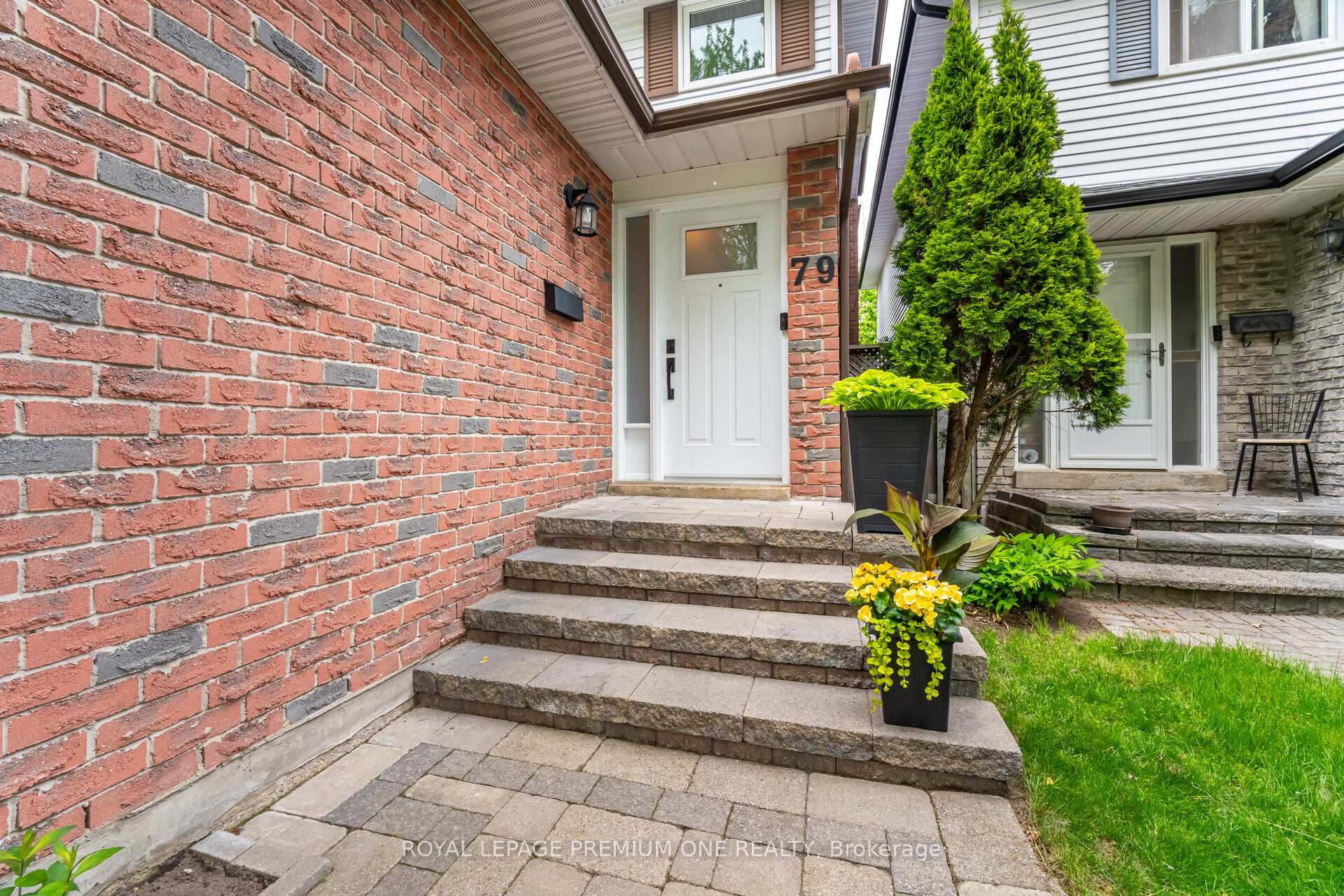 Photo 22 of 79 Bishop Crescent, Markham, Markham Village — HOMEH