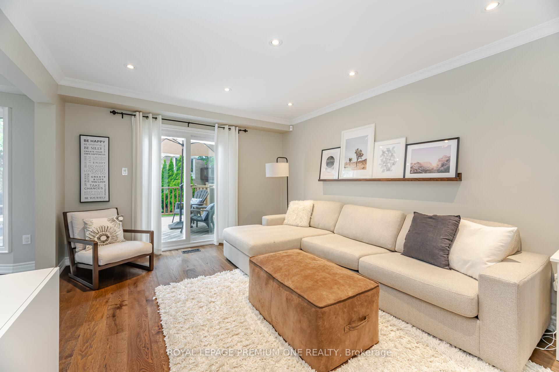 Photo 17 of 79 Bishop Crescent, Markham, Markham Village — HOMEH