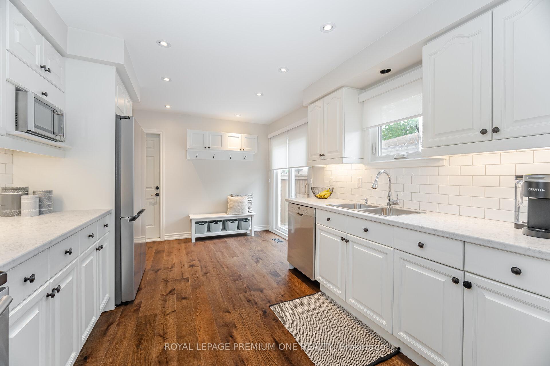 Photo 36 of 79 Bishop Crescent, Markham, Markham Village — HOMEH