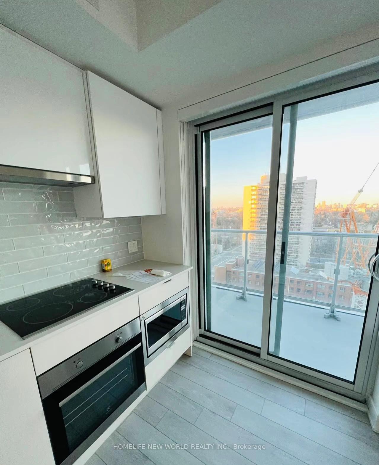 Photo 1 of Unit 1204, 195 Redpath Avenue, Toronto, Mount Pleasant East — HOMEH