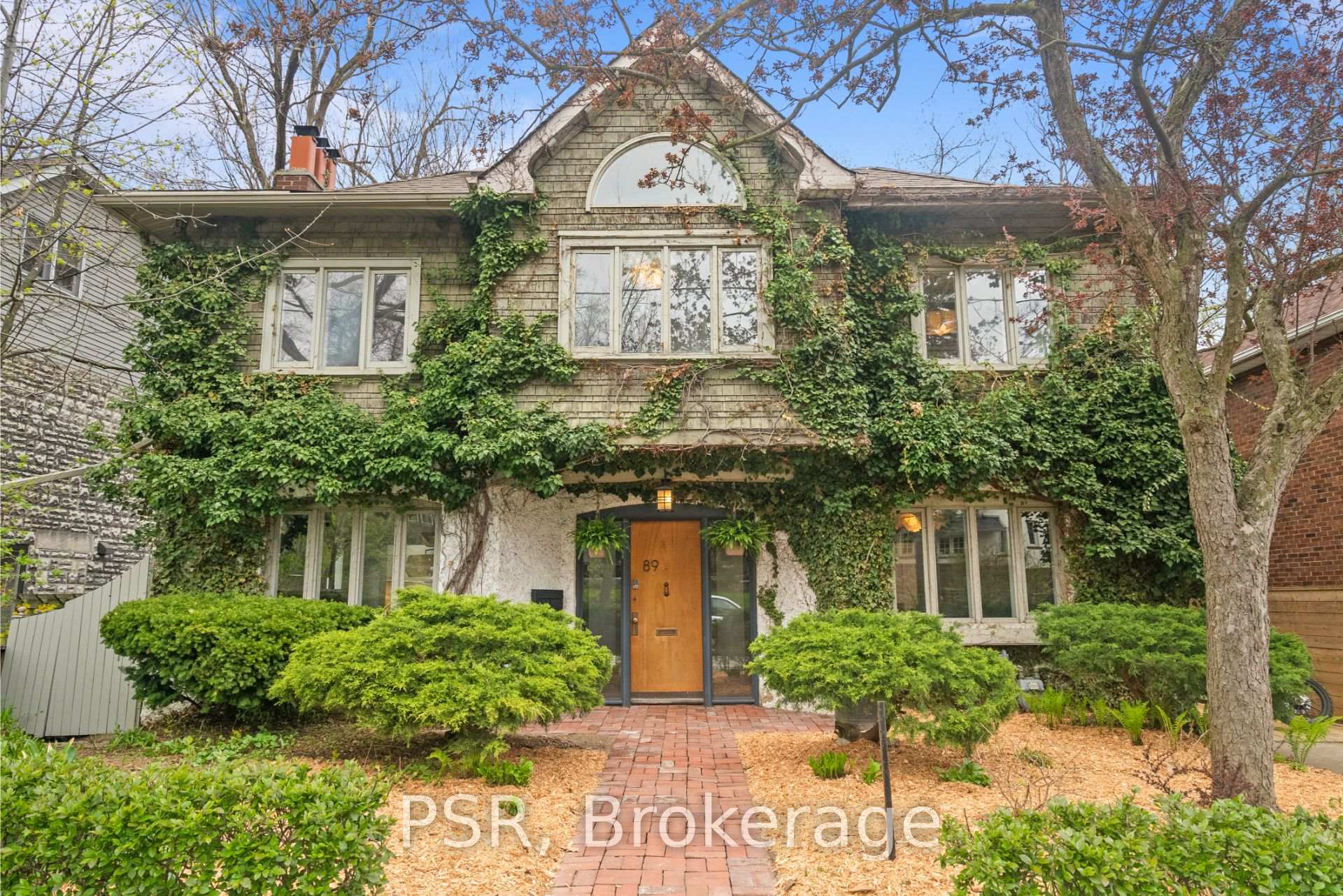 Front of 89 Kingswood Road