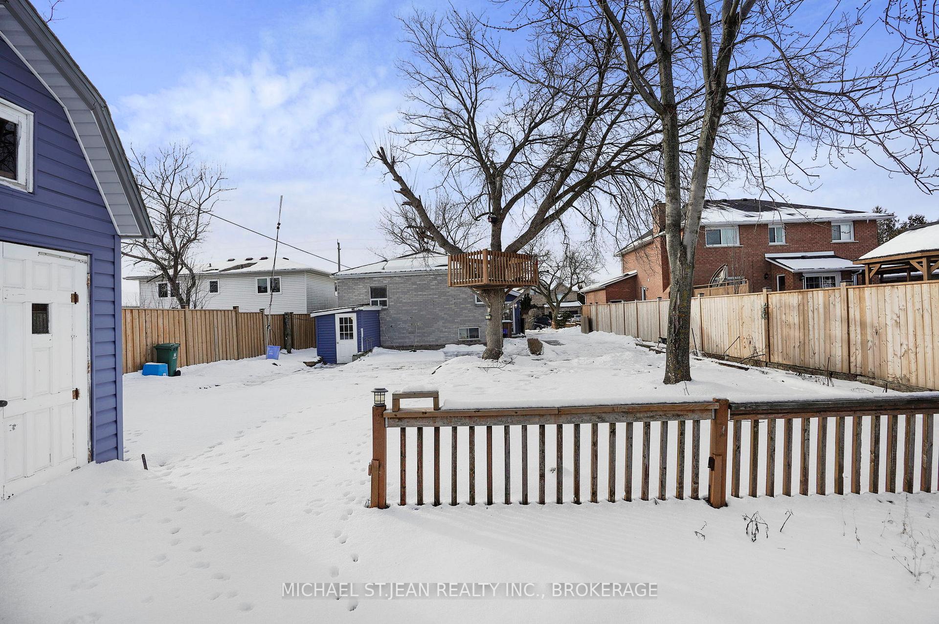 Photo 40 of 64 First Road W, Hamilton, Stoney Creek — HOMEH