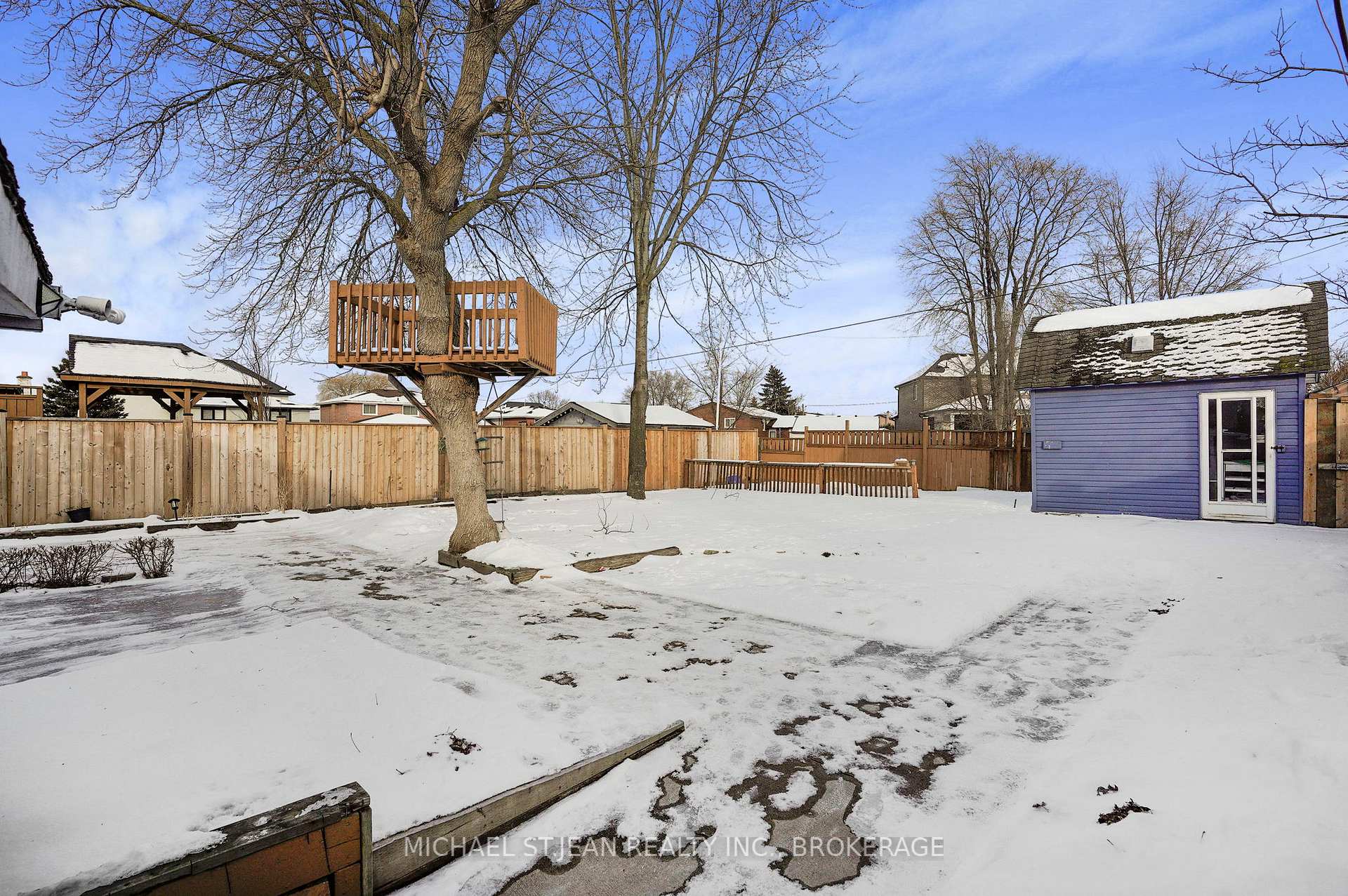 Photo 29 of 64 First Road W, Hamilton, Stoney Creek — HOMEH