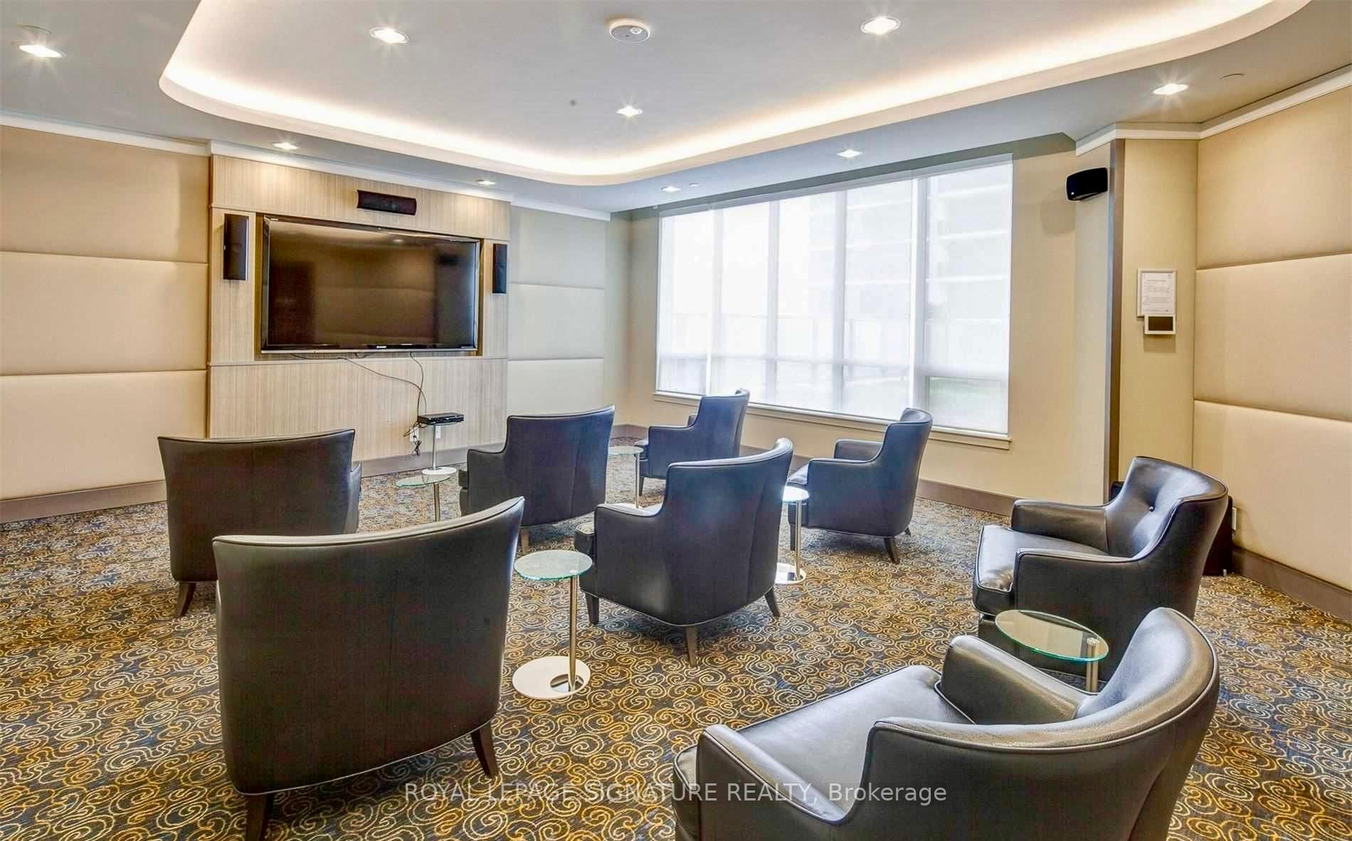 Photo 14 of Unit 110, 7165 Yonge Street, Markham, Grandview — HOMEH