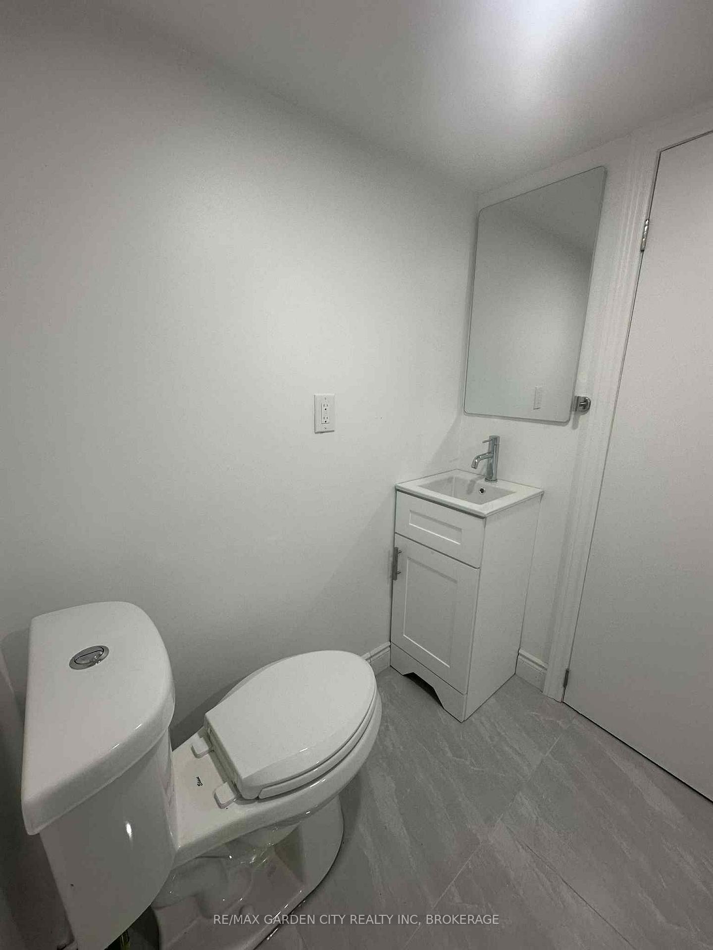 Photo 7 of Unit Unit #3, 43 Norwich Road, Hamilton, Stoney Creek — HOMEH