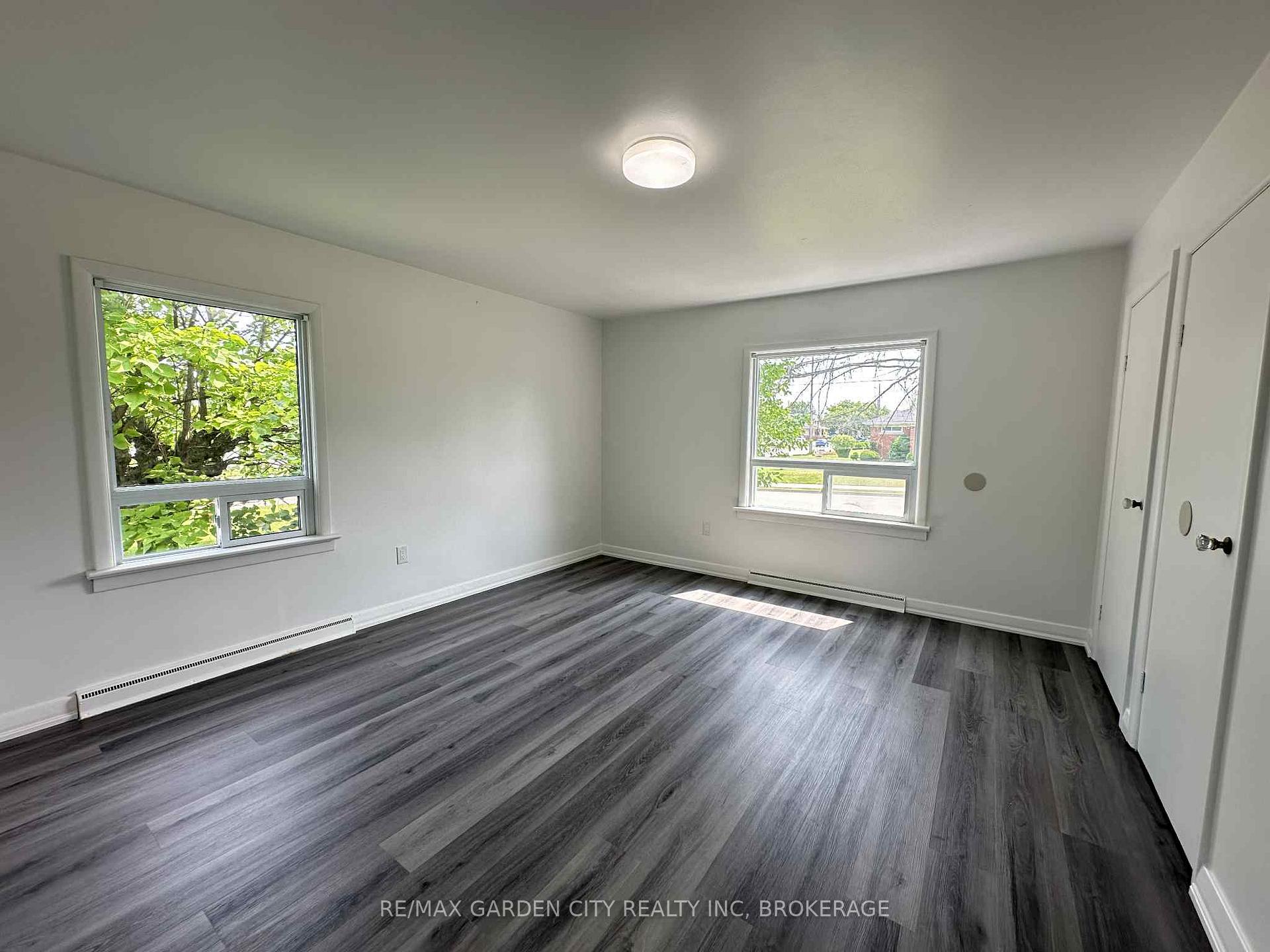 Photo 11 of Unit Unit #1, 43 Norwich Road, Hamilton, Stoney Creek — HOMEH