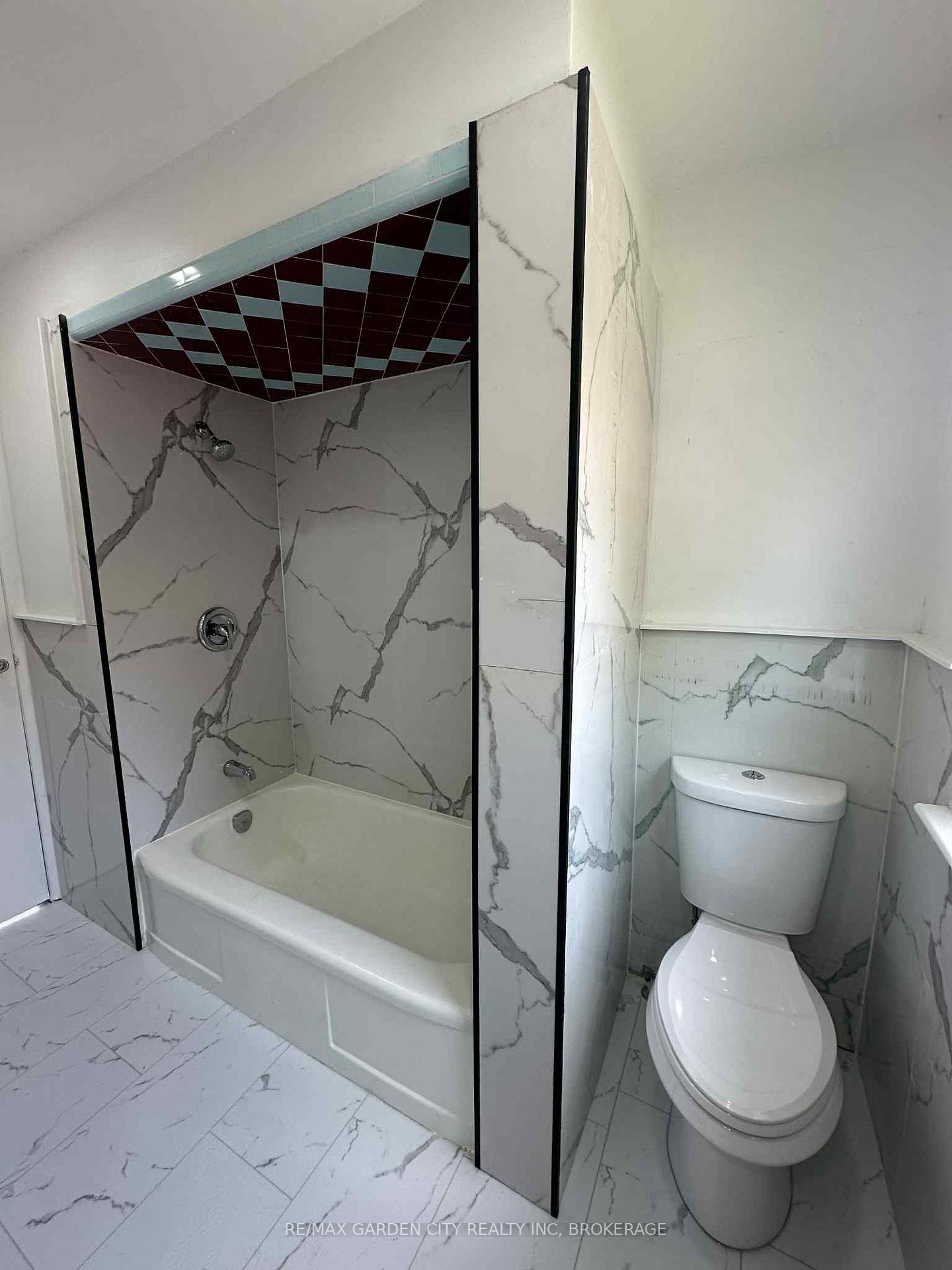 Photo 8 of Unit Unit #1, 43 Norwich Road, Hamilton, Stoney Creek — HOMEH