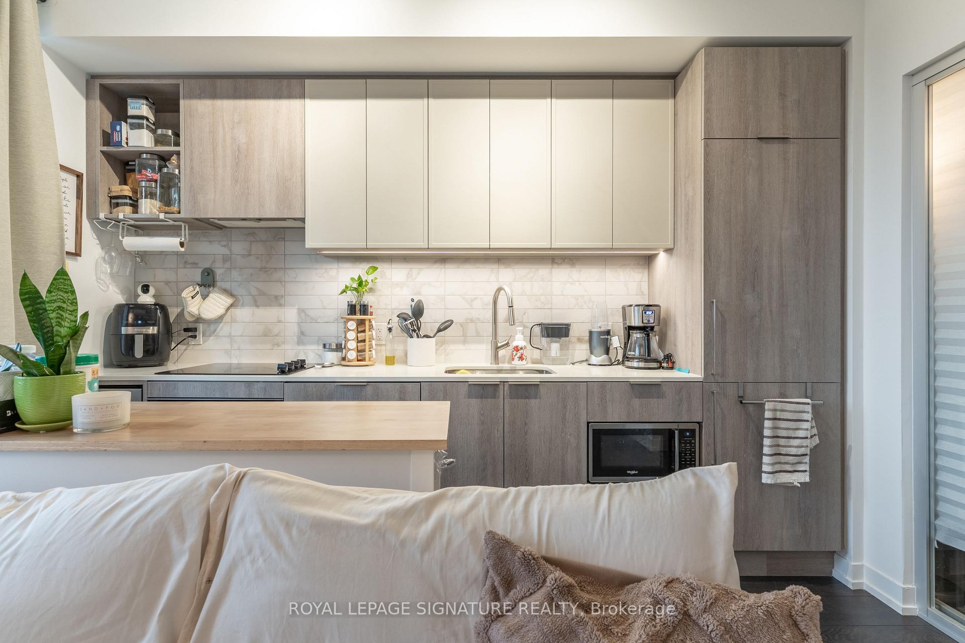 Photo 8 of Unit 1709, 2020 Bathurst Street, Toronto, Humewood-Cedarvale — HOMEH
