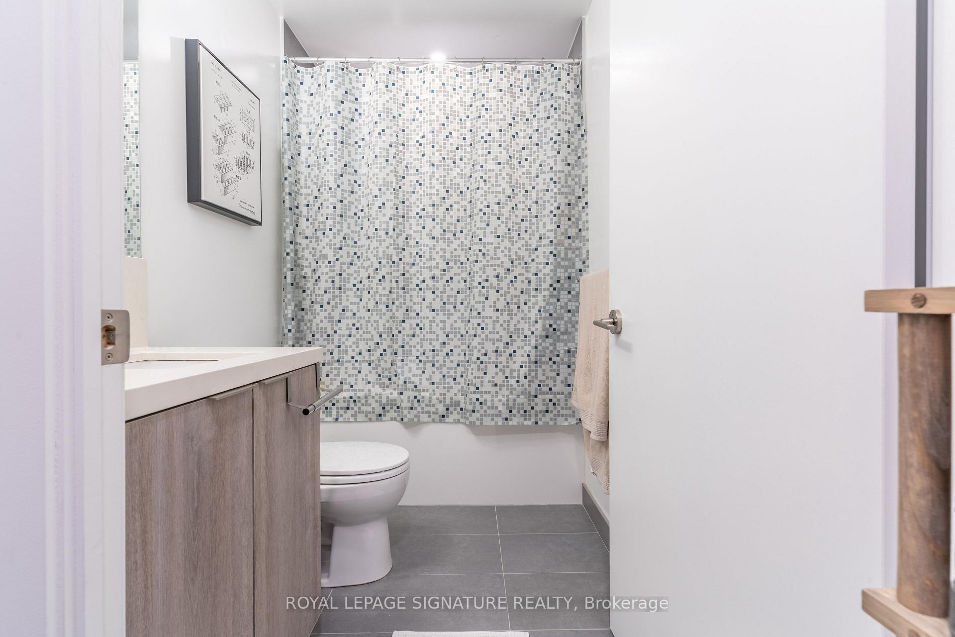 Photo 14 of Unit 1709, 2020 Bathurst Street, Toronto, Humewood-Cedarvale — HOMEH