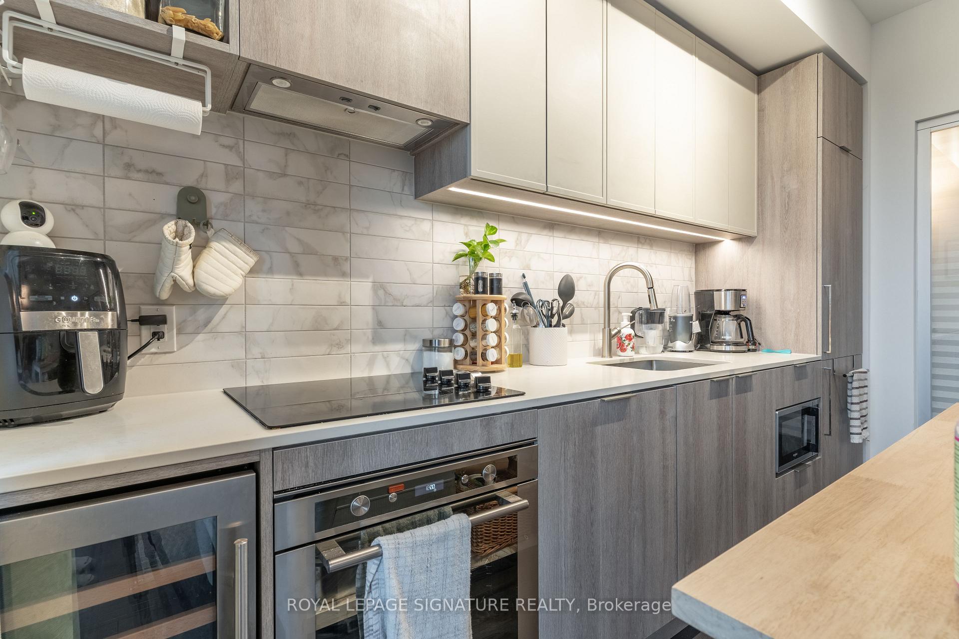 Photo 12 of Unit 1709, 2020 Bathurst Street, Toronto, Humewood-Cedarvale — HOMEH