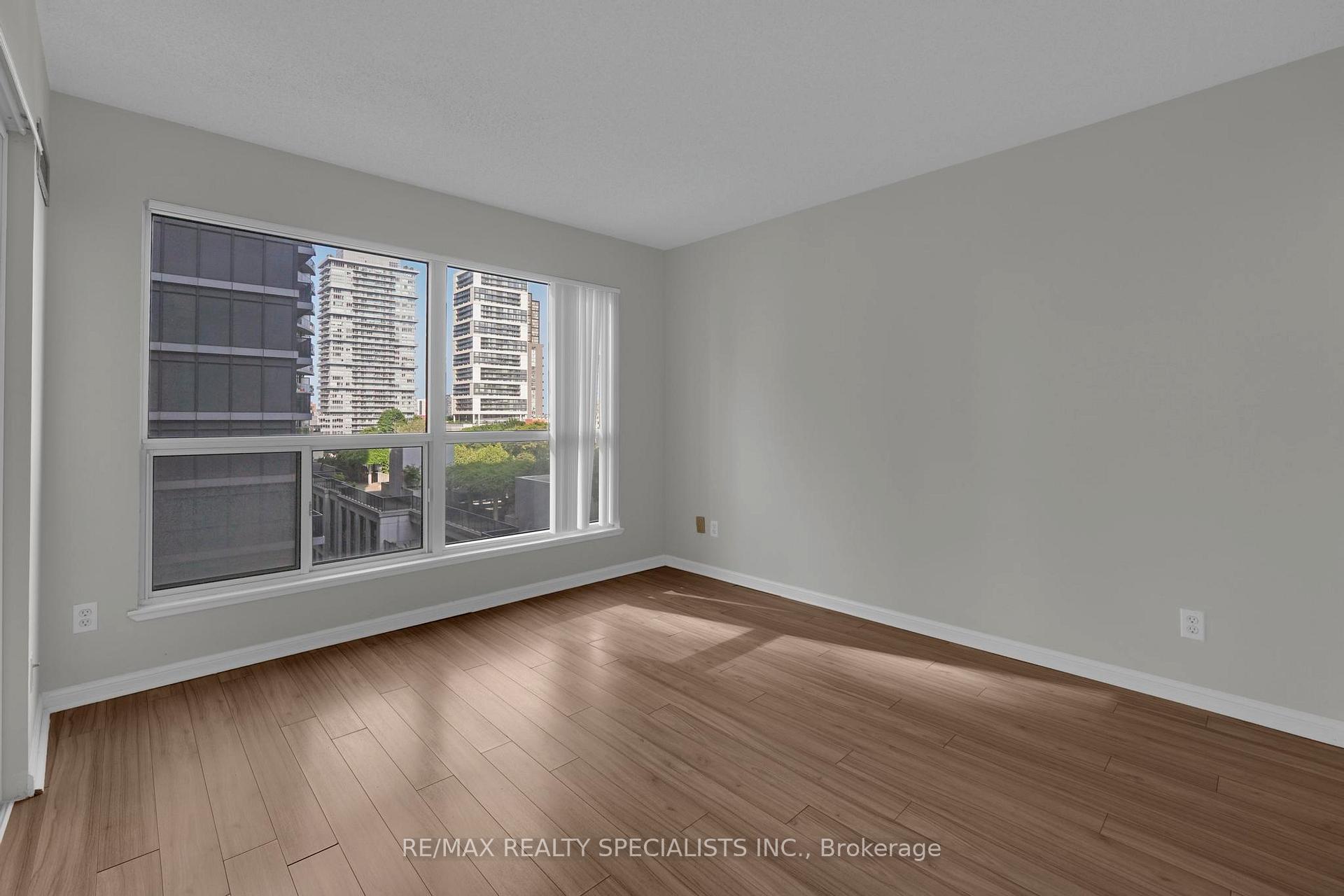 Photo 29 of Unit 704, 7 Carlton Street E, Toronto, Church-Yonge Corridor — HOMEH