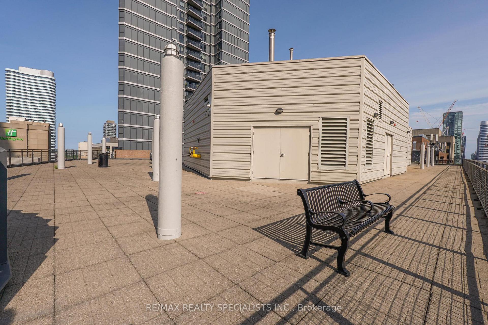 Photo 26 of Unit 704, 7 Carlton Street E, Toronto, Church-Yonge Corridor — HOMEH