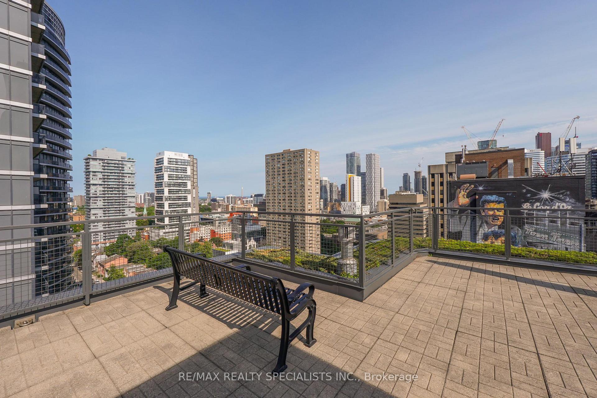 Photo 30 of Unit 704, 7 Carlton Street E, Toronto, Church-Yonge Corridor — HOMEH