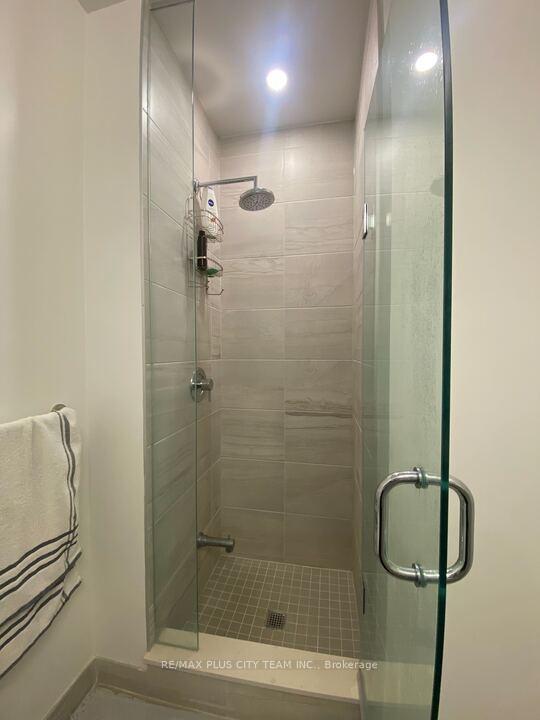 Photo 9 of Unit 2211, 55 Cooper Street, Toronto, Waterfront Communities — HOMEH