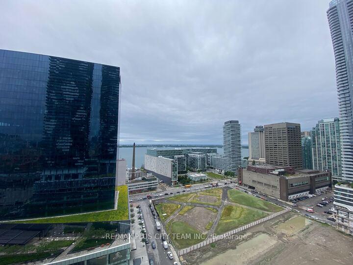 Photo 18 of Unit 2211, 55 Cooper Street, Toronto, Waterfront Communities — HOMEH