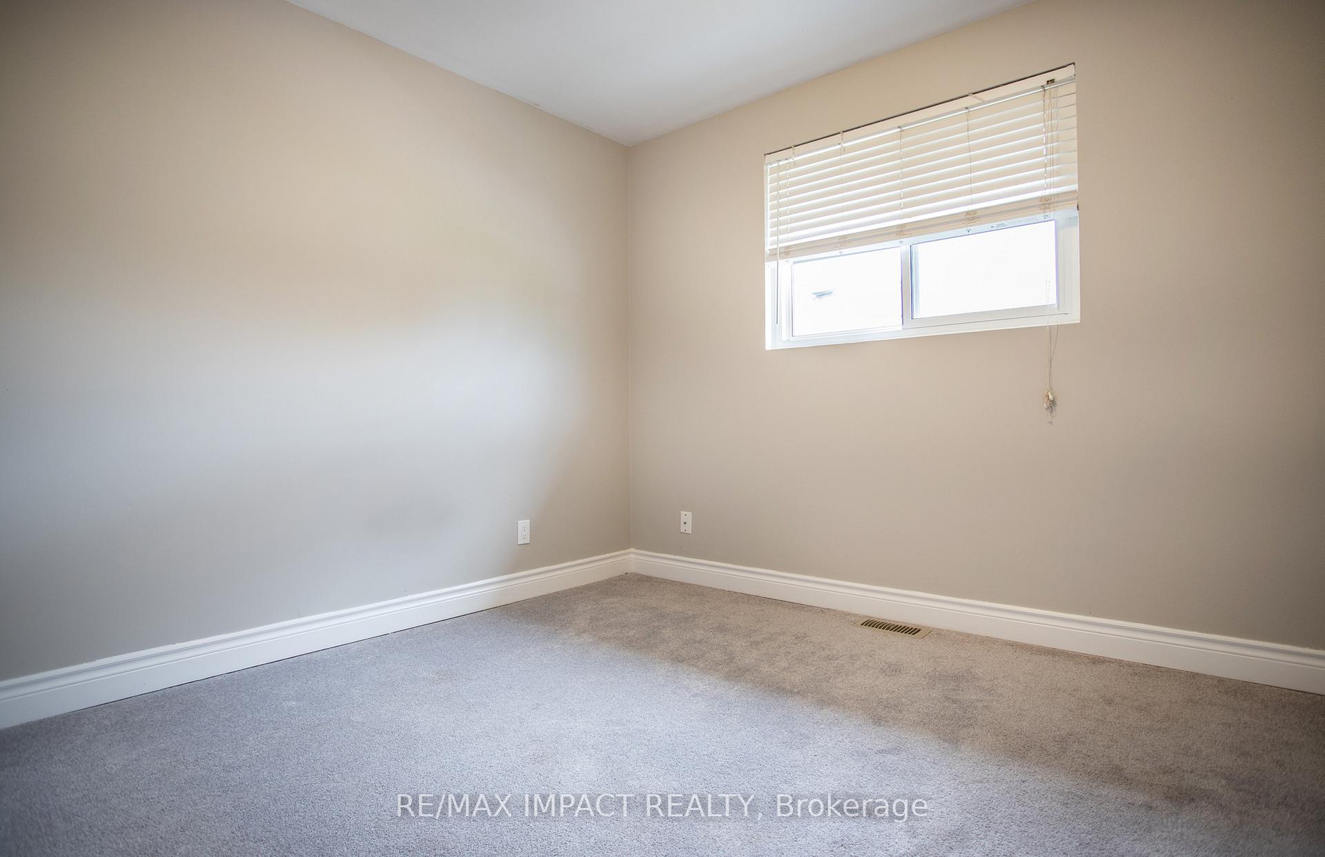 Photo 12 of 257 Arden Drive, Oshawa, Eastdale — HOMEH