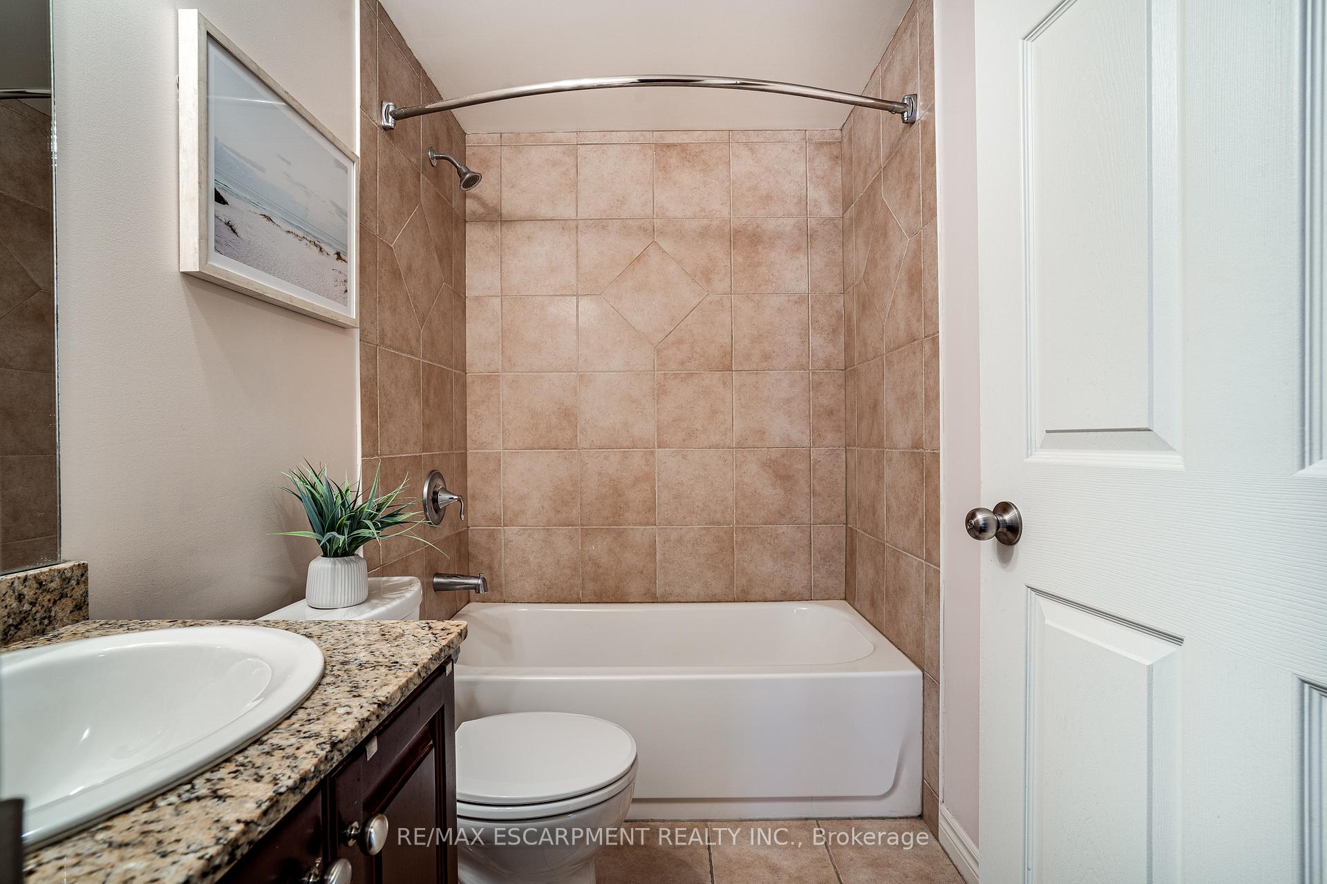Photo 5 of Unit 210, 47 Caroline Street N, Hamilton, Central — HOMEH