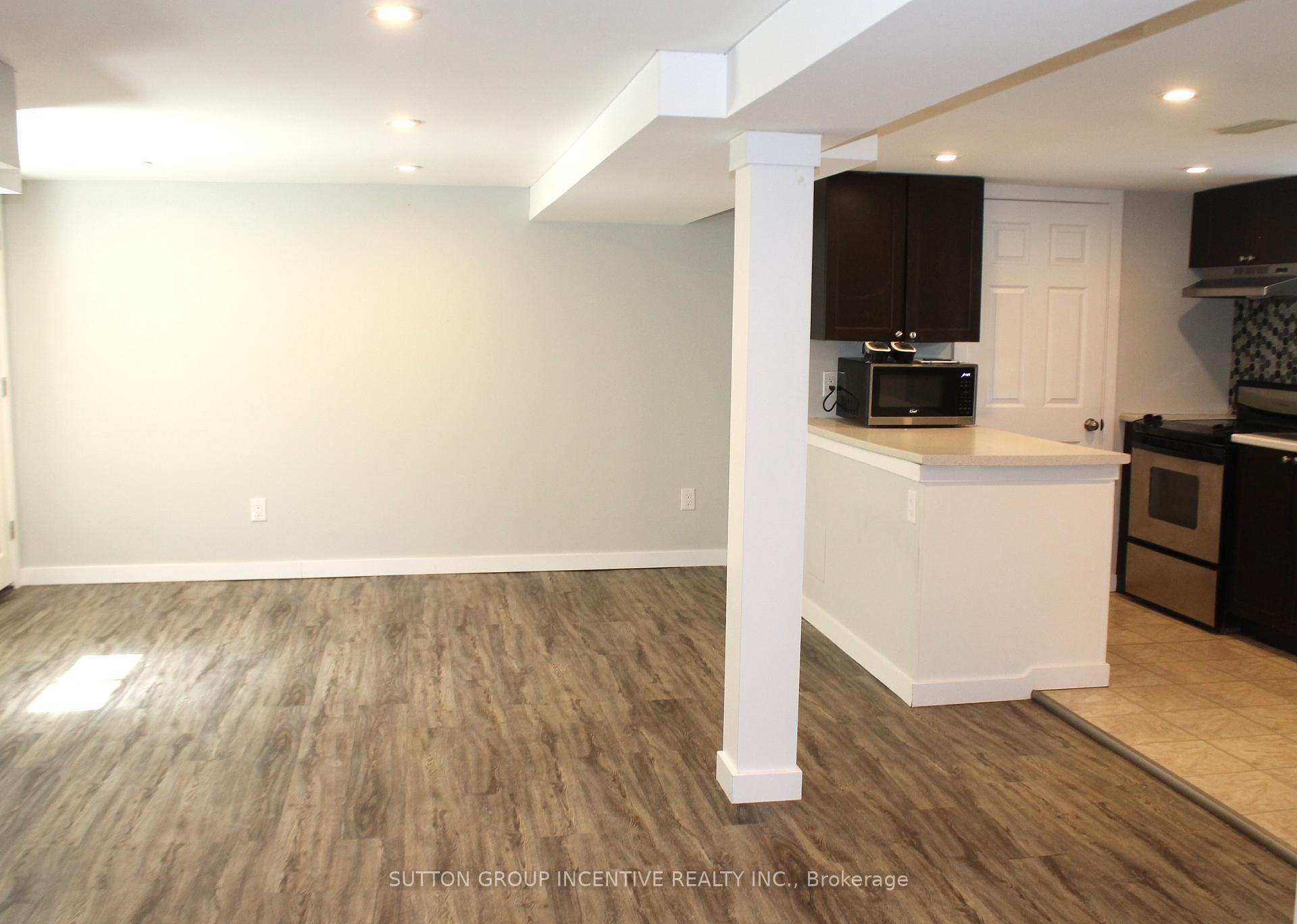 Photo 13 of 147 Codrington Street, Barrie, Codrington — HOMEH